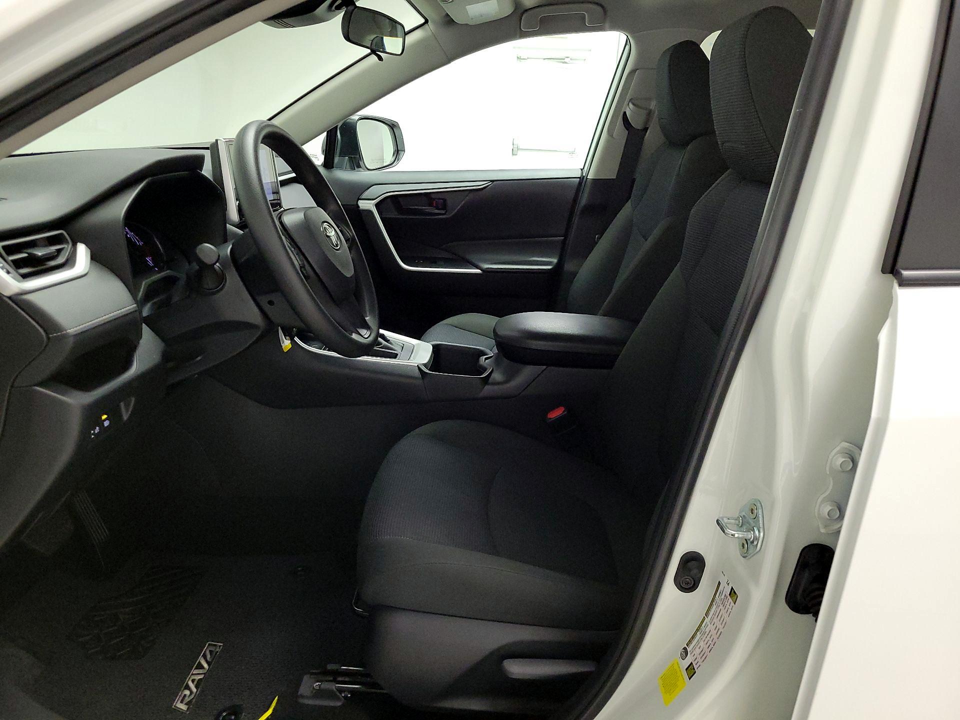 Thumbnail: 2024 Toyota RAV4 - 11