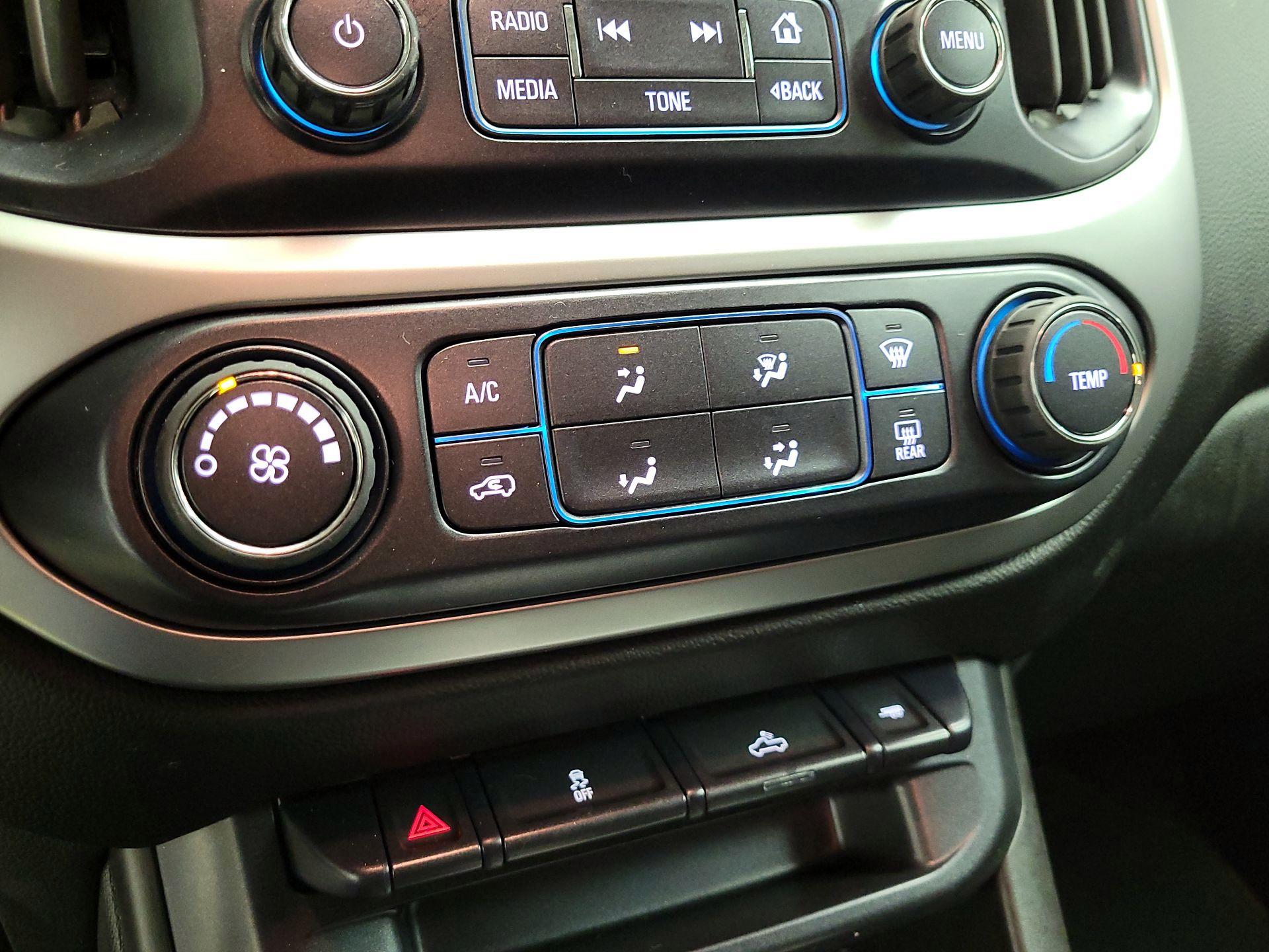 Thumbnail: 2016 Chevrolet Colorado - 16