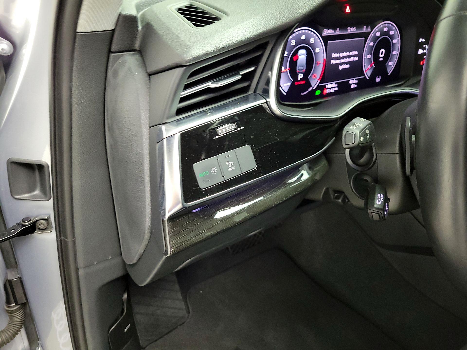 Thumbnail: 2022 Audi Q7 - 13