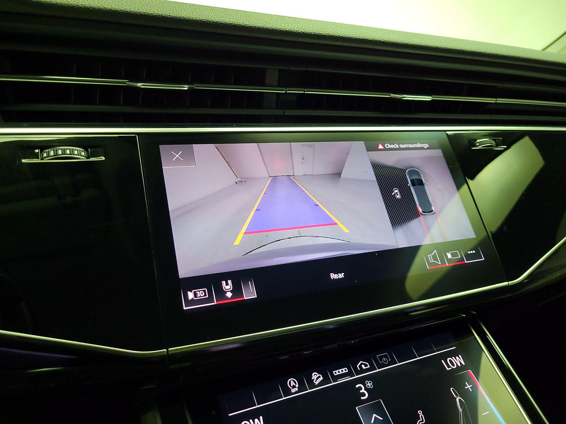 Thumbnail: 2022 Audi Q7 - 14