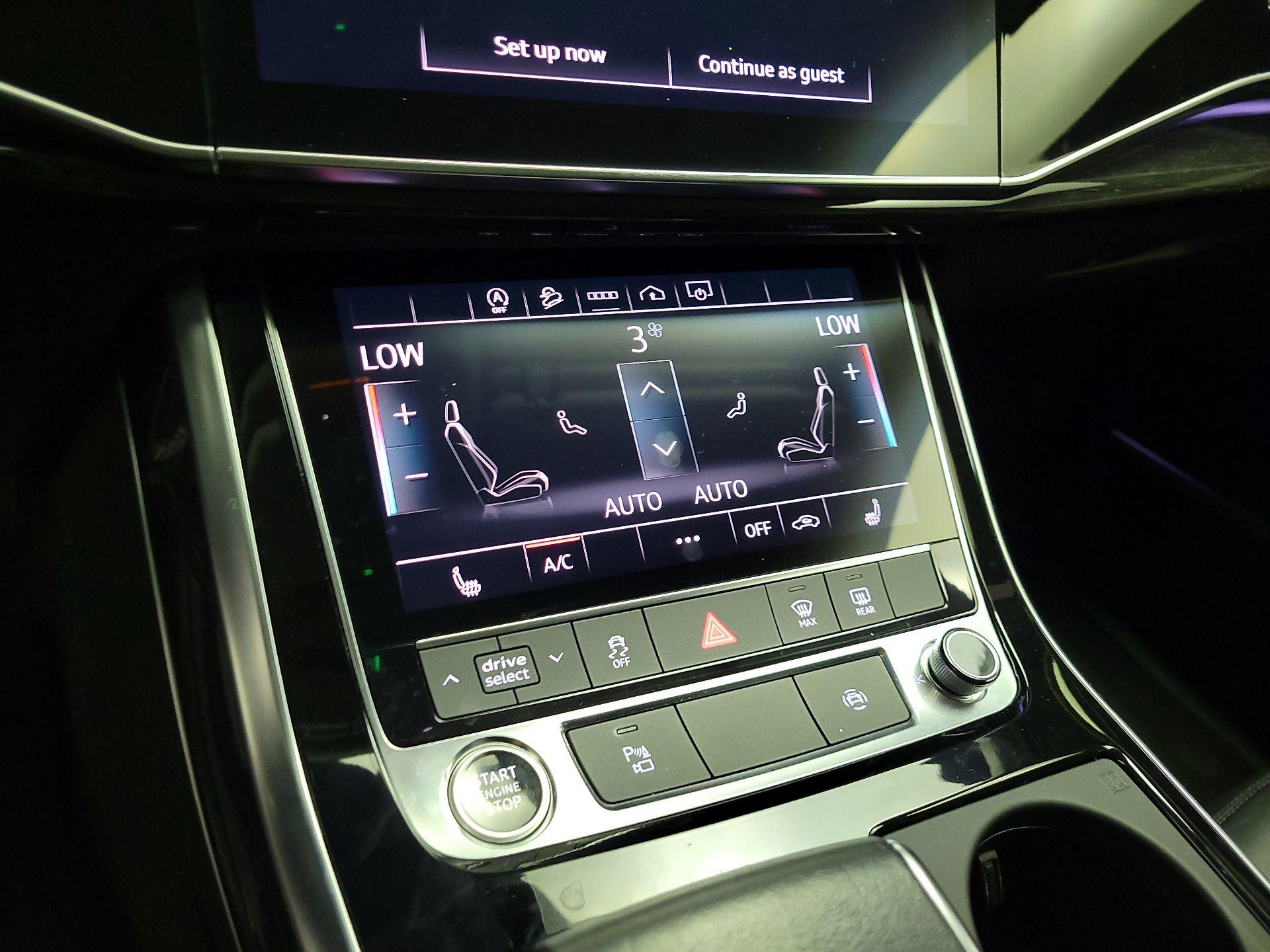 Thumbnail: 2022 Audi Q7 - 16