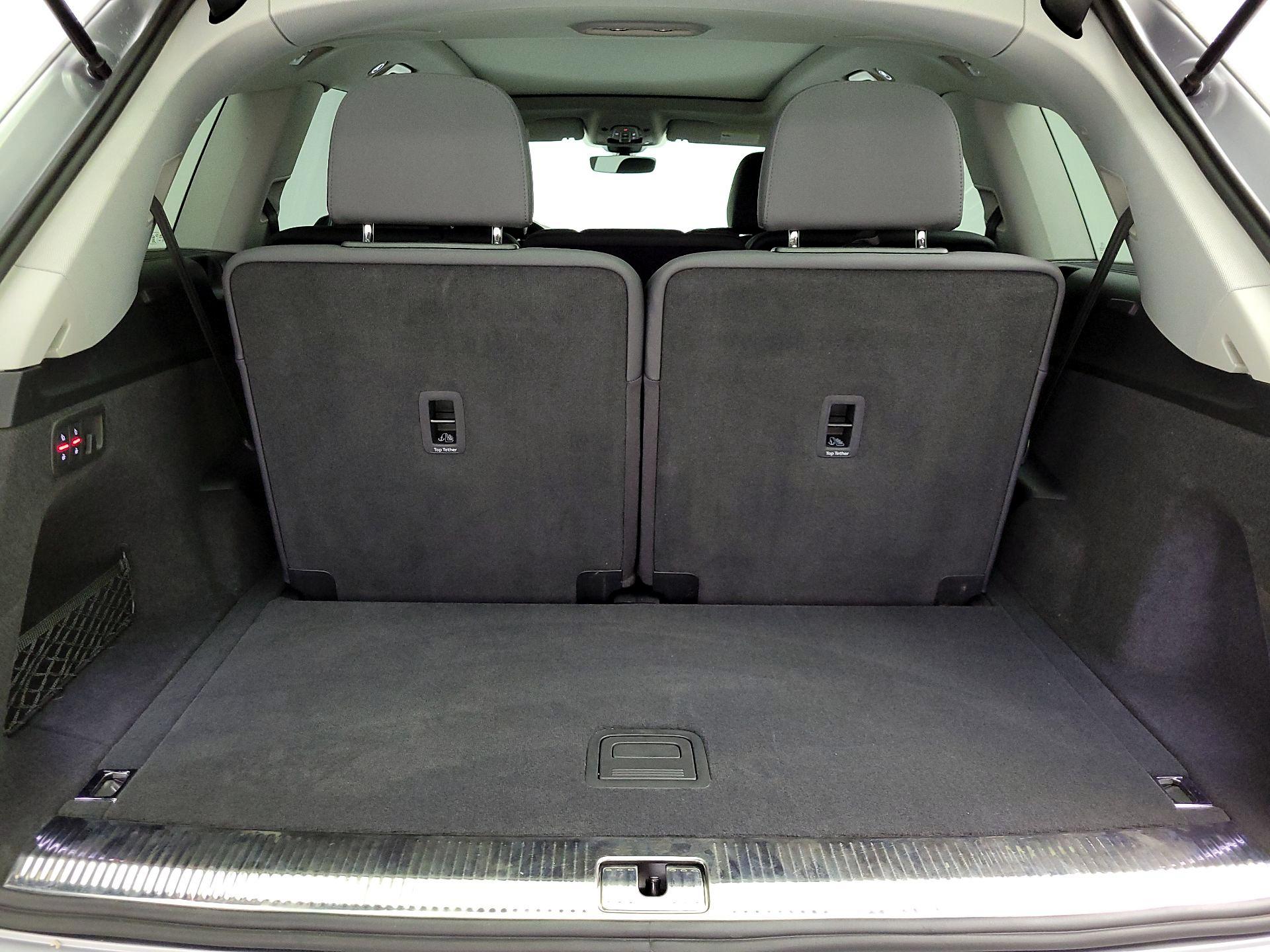 Thumbnail: 2022 Audi Q7 - 20