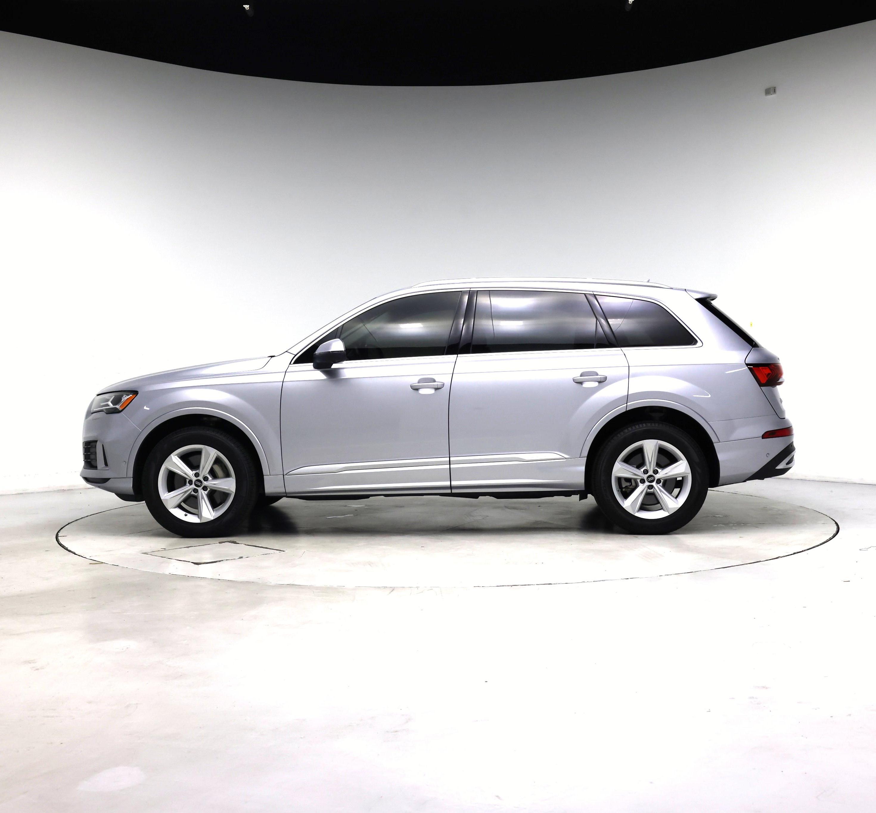 Thumbnail: 2022 Audi Q7 - 3