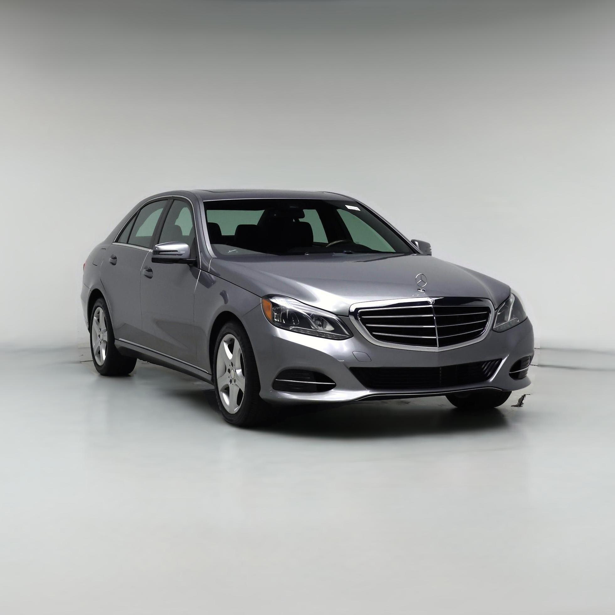 Thumbnail: 2015 Mercedes-Benz E-Class - 1