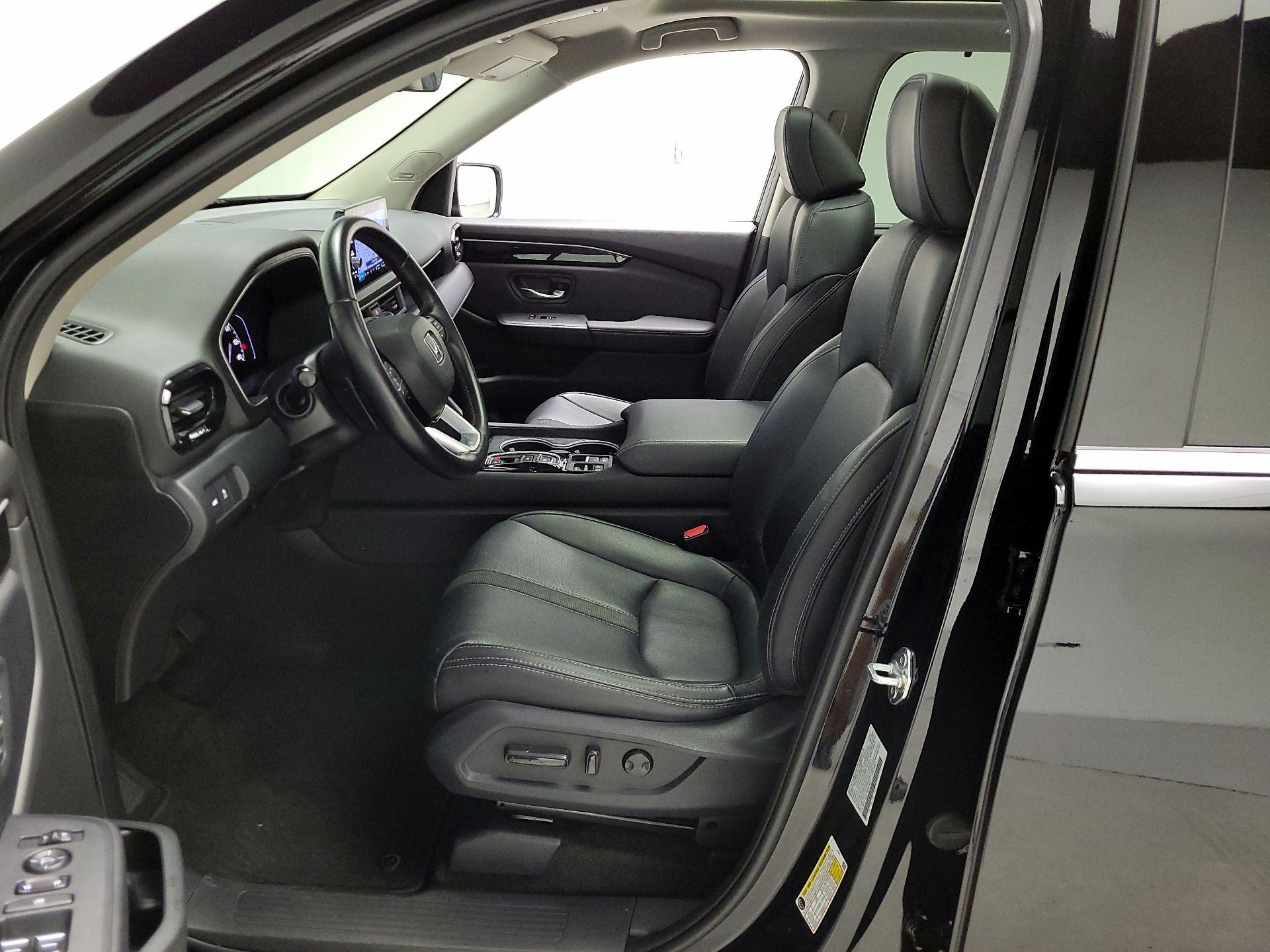 Thumbnail: 2023 Honda Pilot - 11