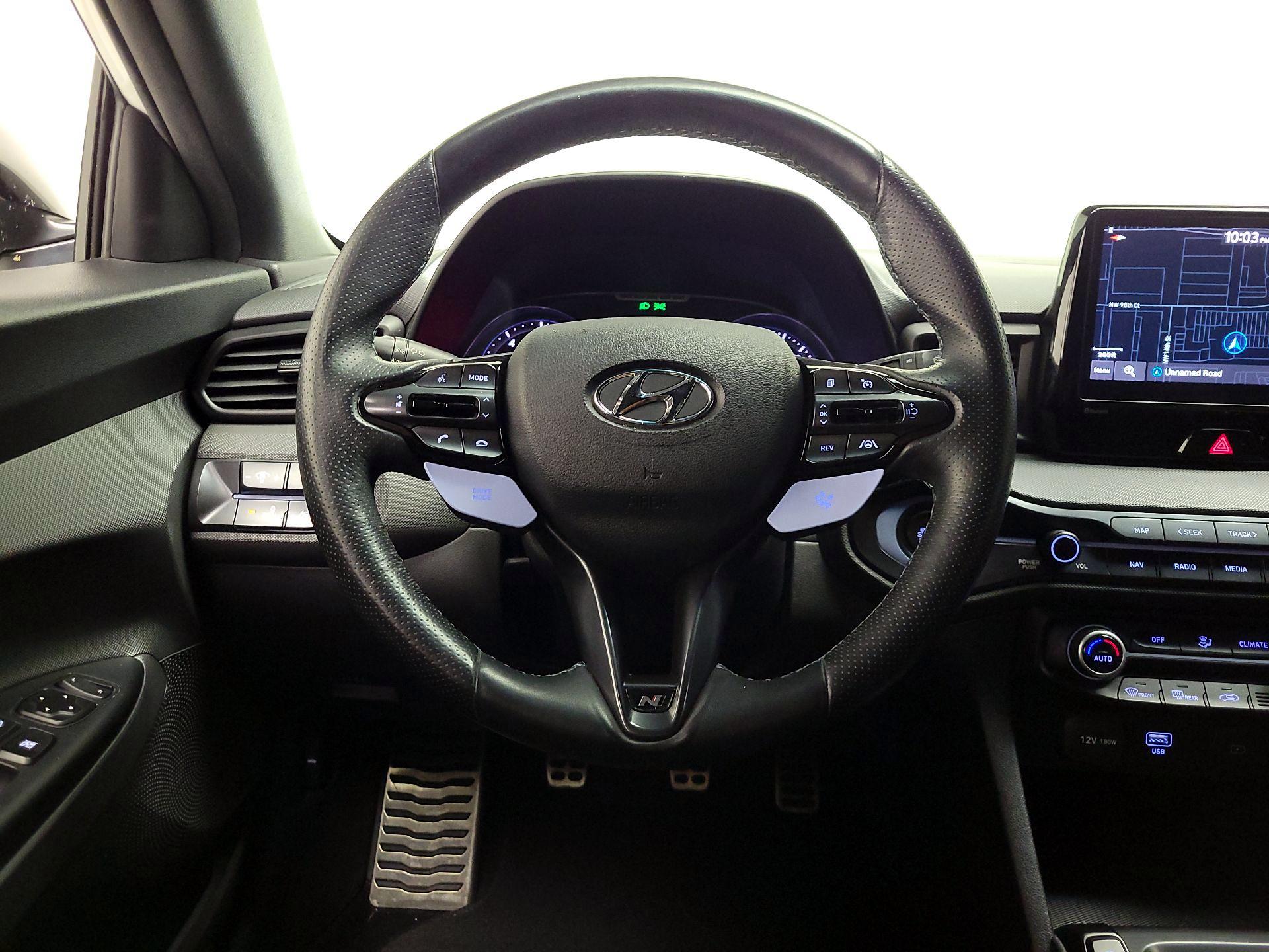 Thumbnail: 2021 Hyundai Veloster - 10