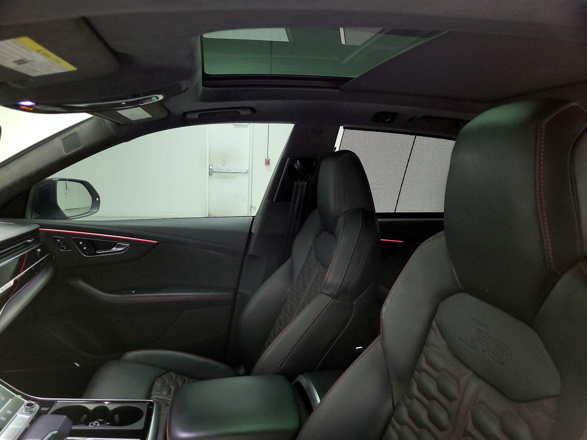 Thumbnail: 2022 Audi RS Q8 - 20