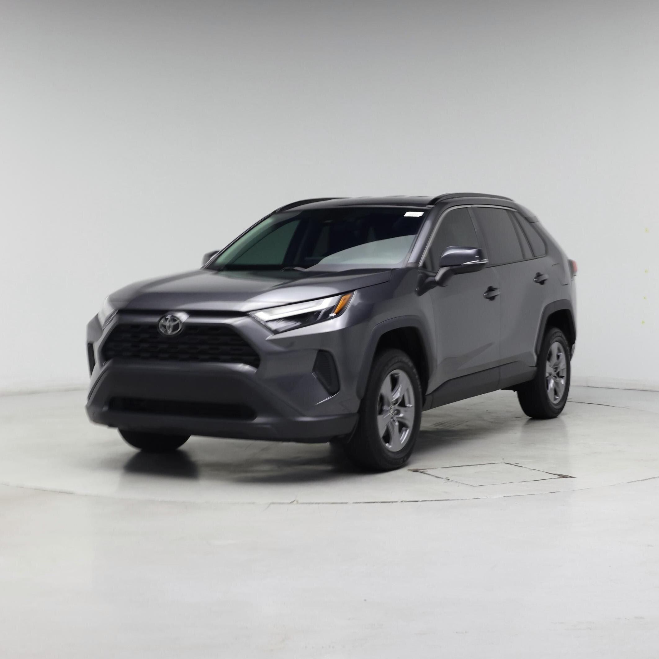 Thumbnail: 2022 Toyota RAV4 - 4