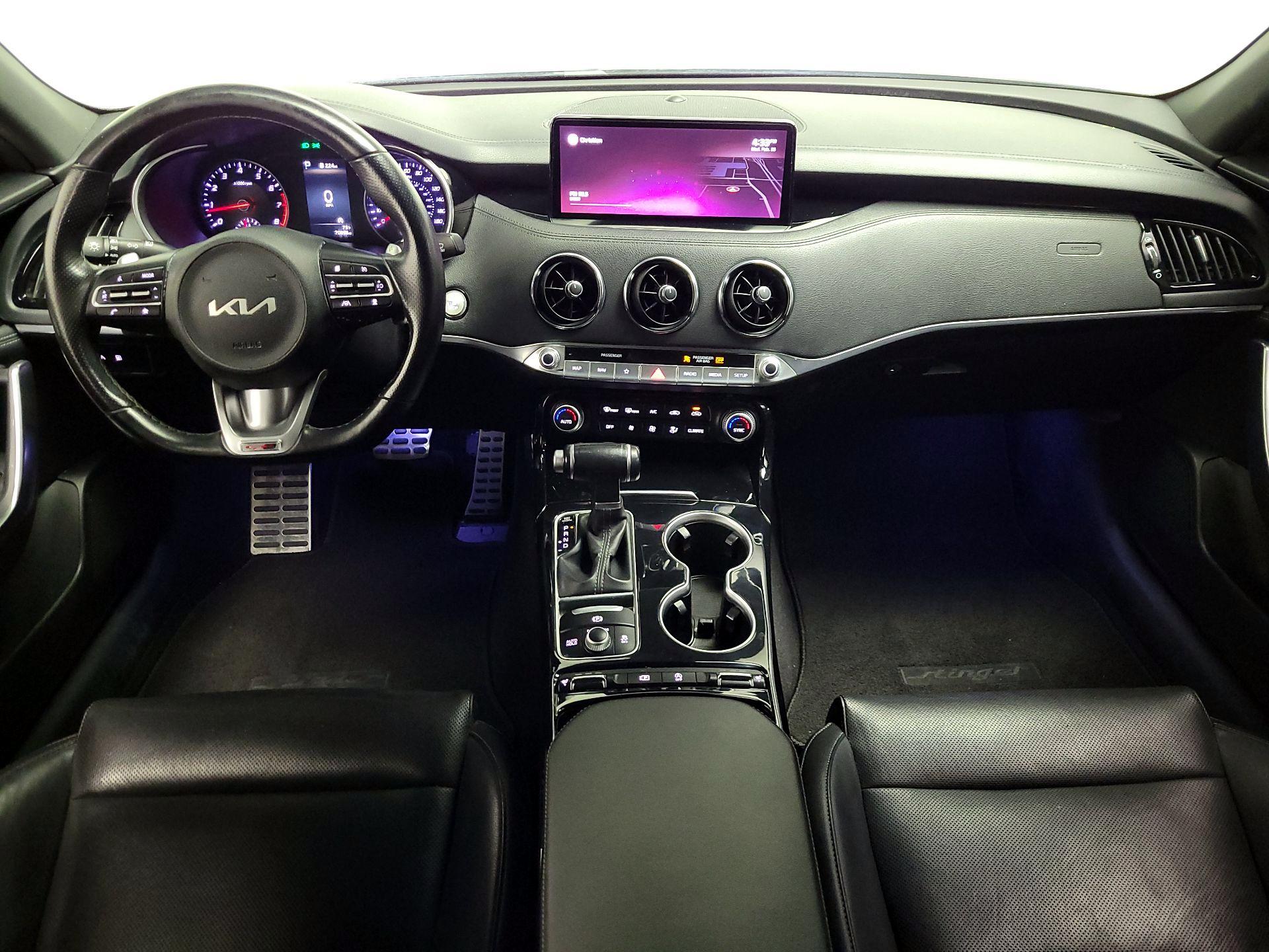 Thumbnail: 2022 Kia Stinger - 9