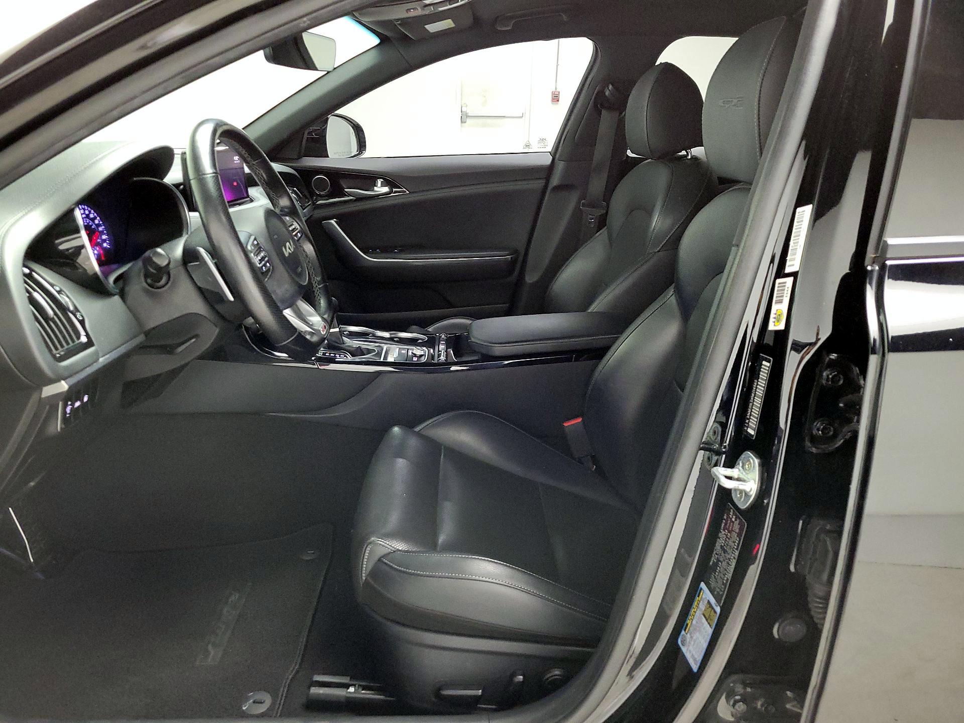 Thumbnail: 2022 Kia Stinger - 11