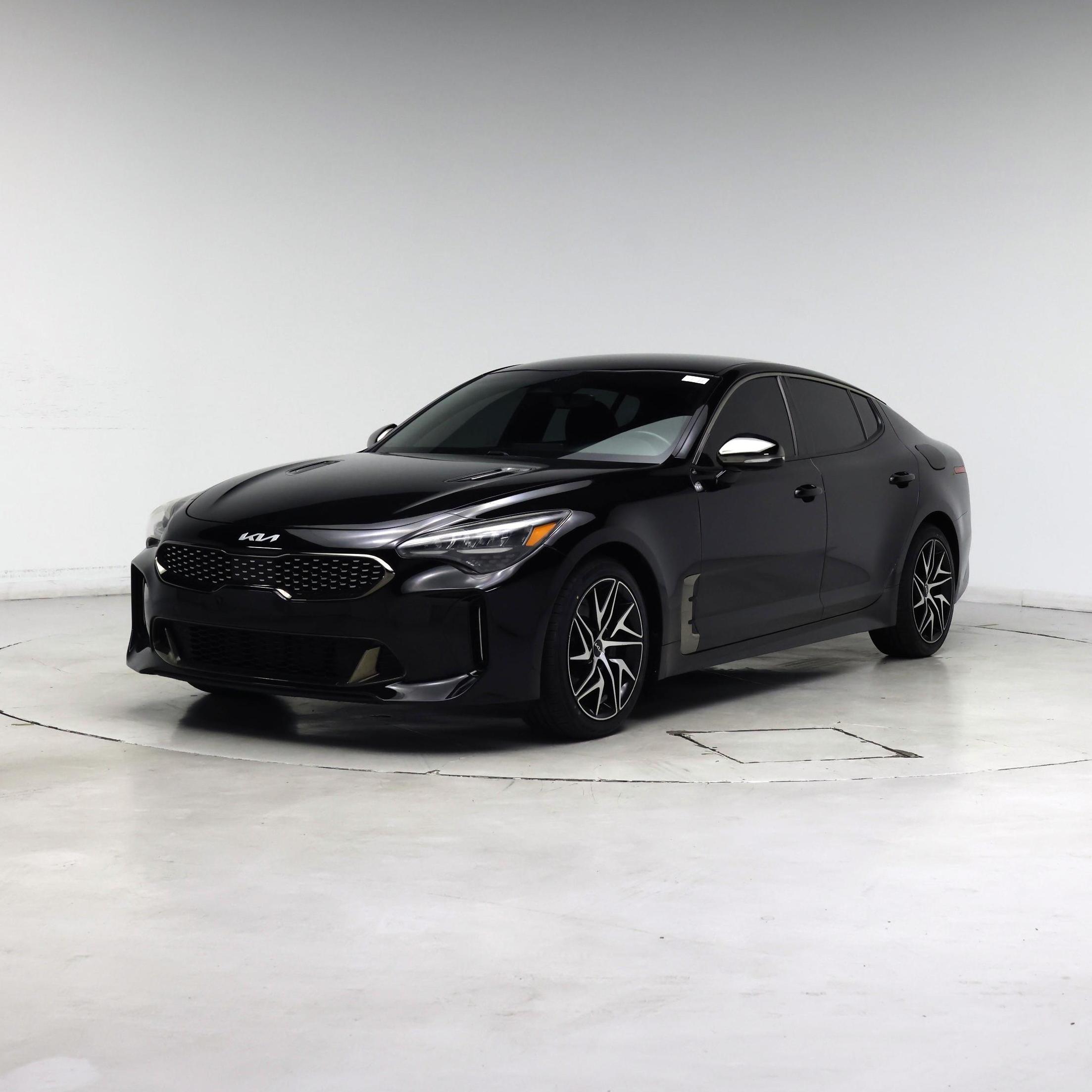 Thumbnail: 2022 Kia Stinger - 4