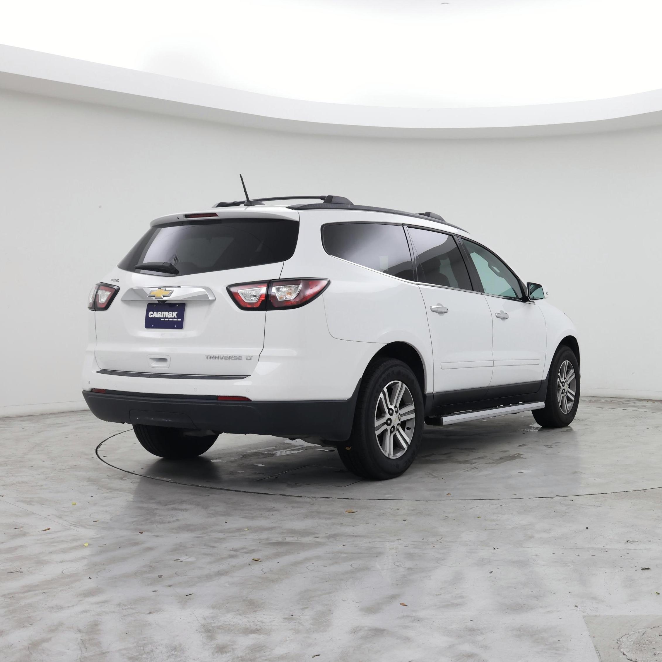 Thumbnail: 2016 Chevrolet Traverse - 8