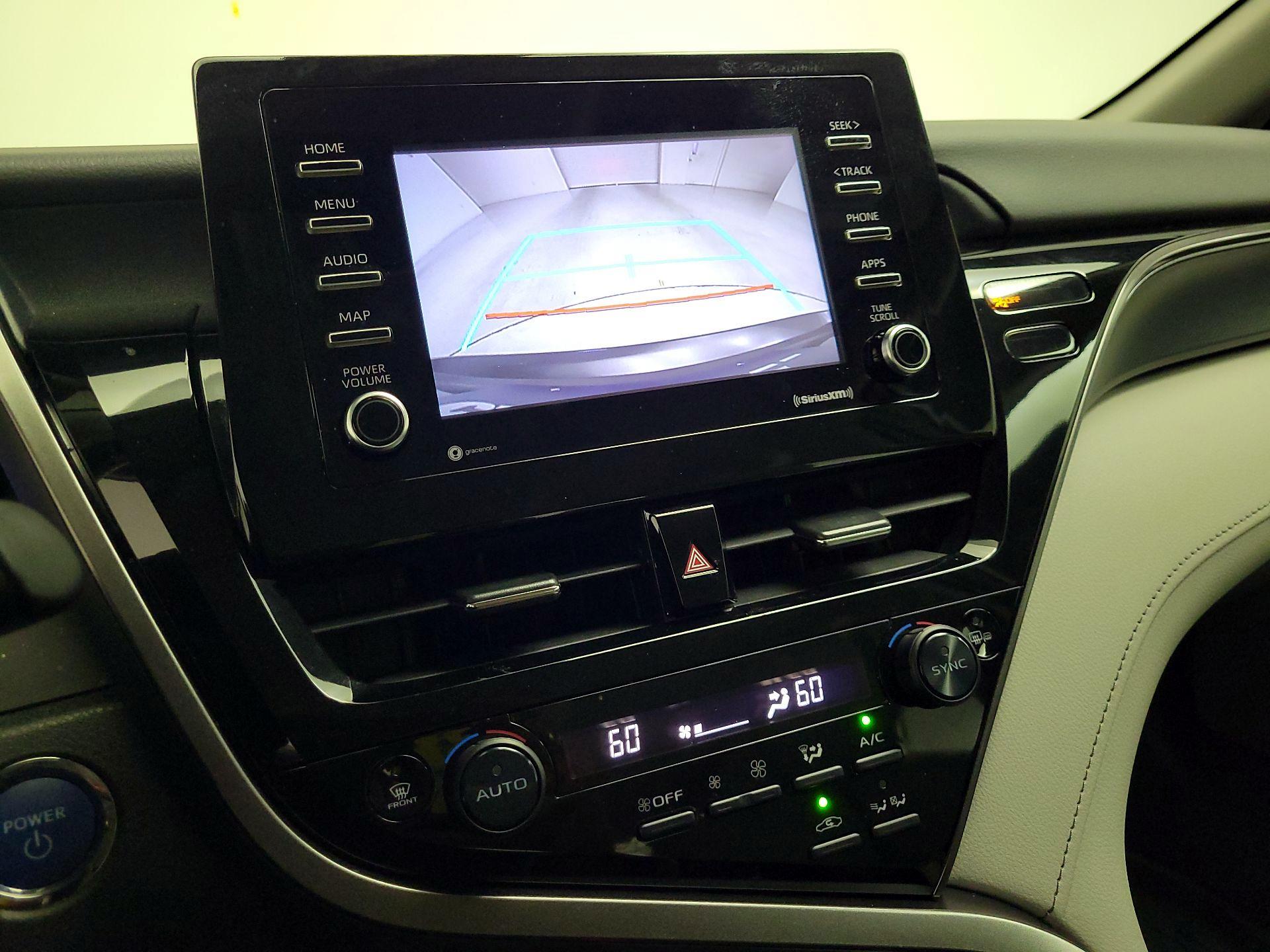 Thumbnail: 2022 Toyota Camry - 14