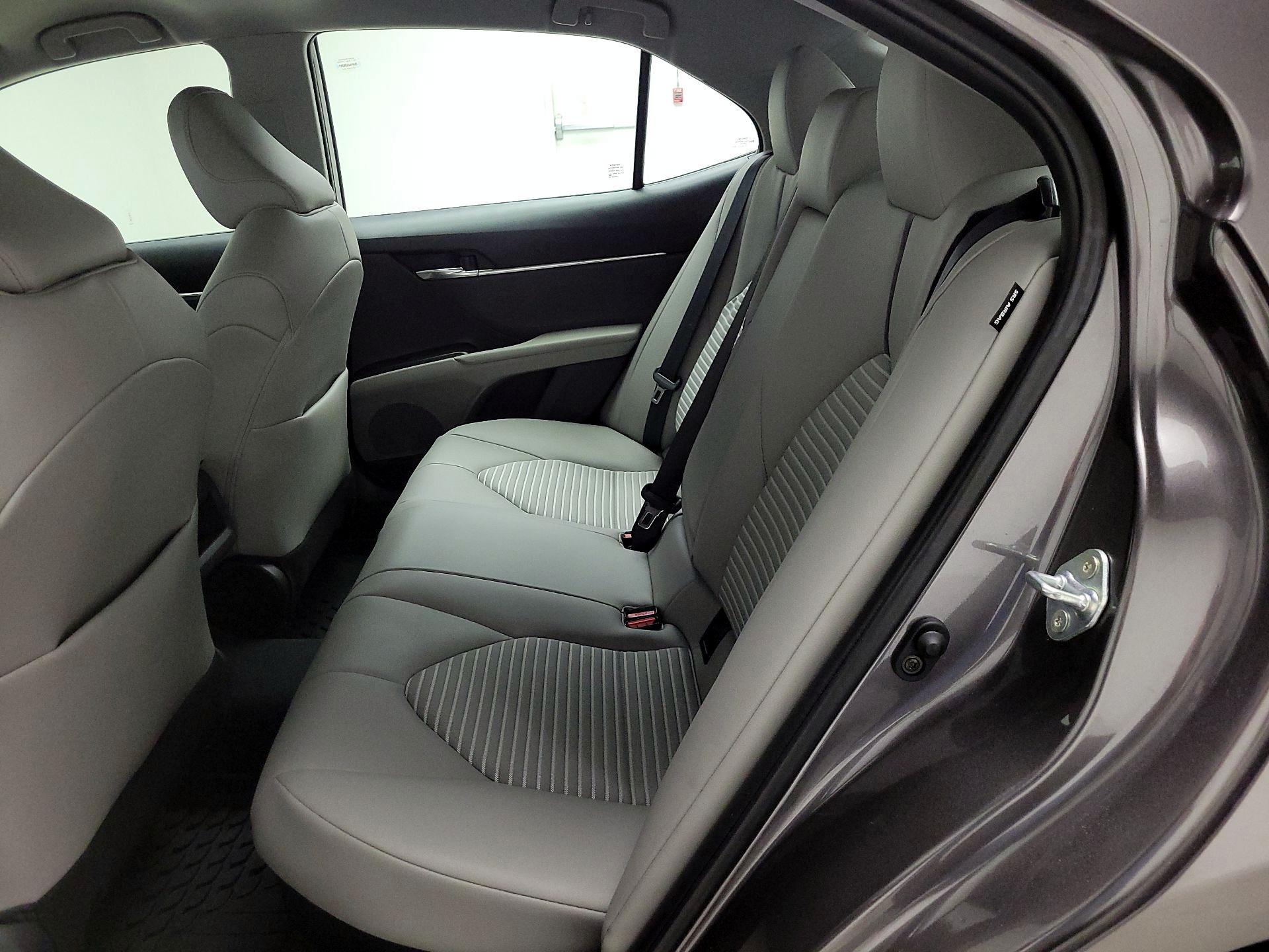 Thumbnail: 2022 Toyota Camry - 19