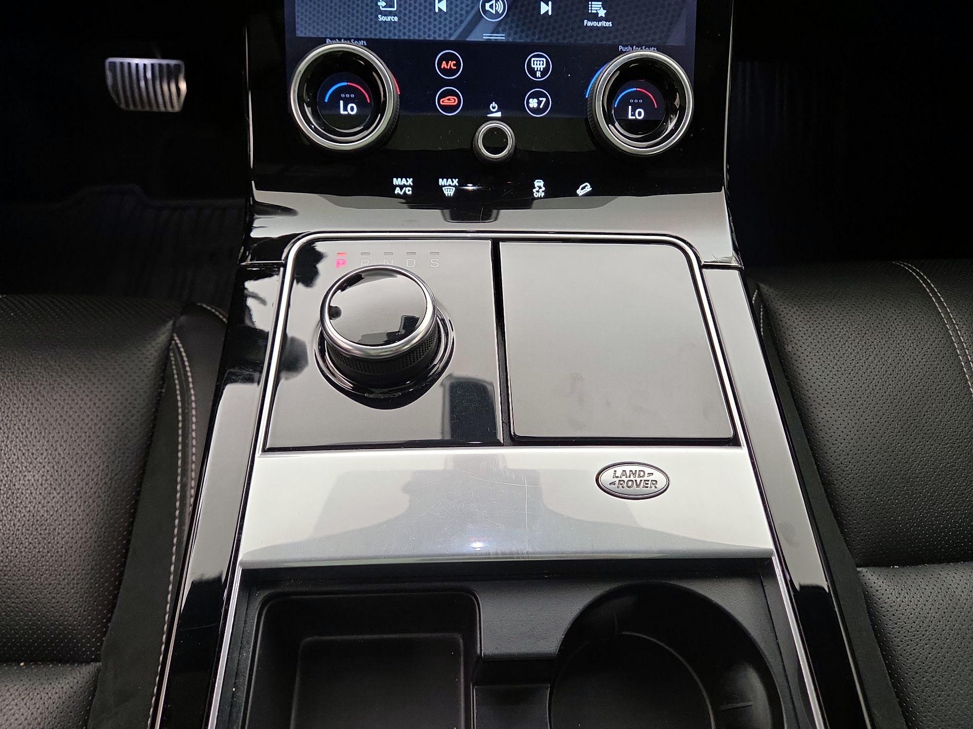 Thumbnail: 2019 Land Rover Range Rover Velar - 17