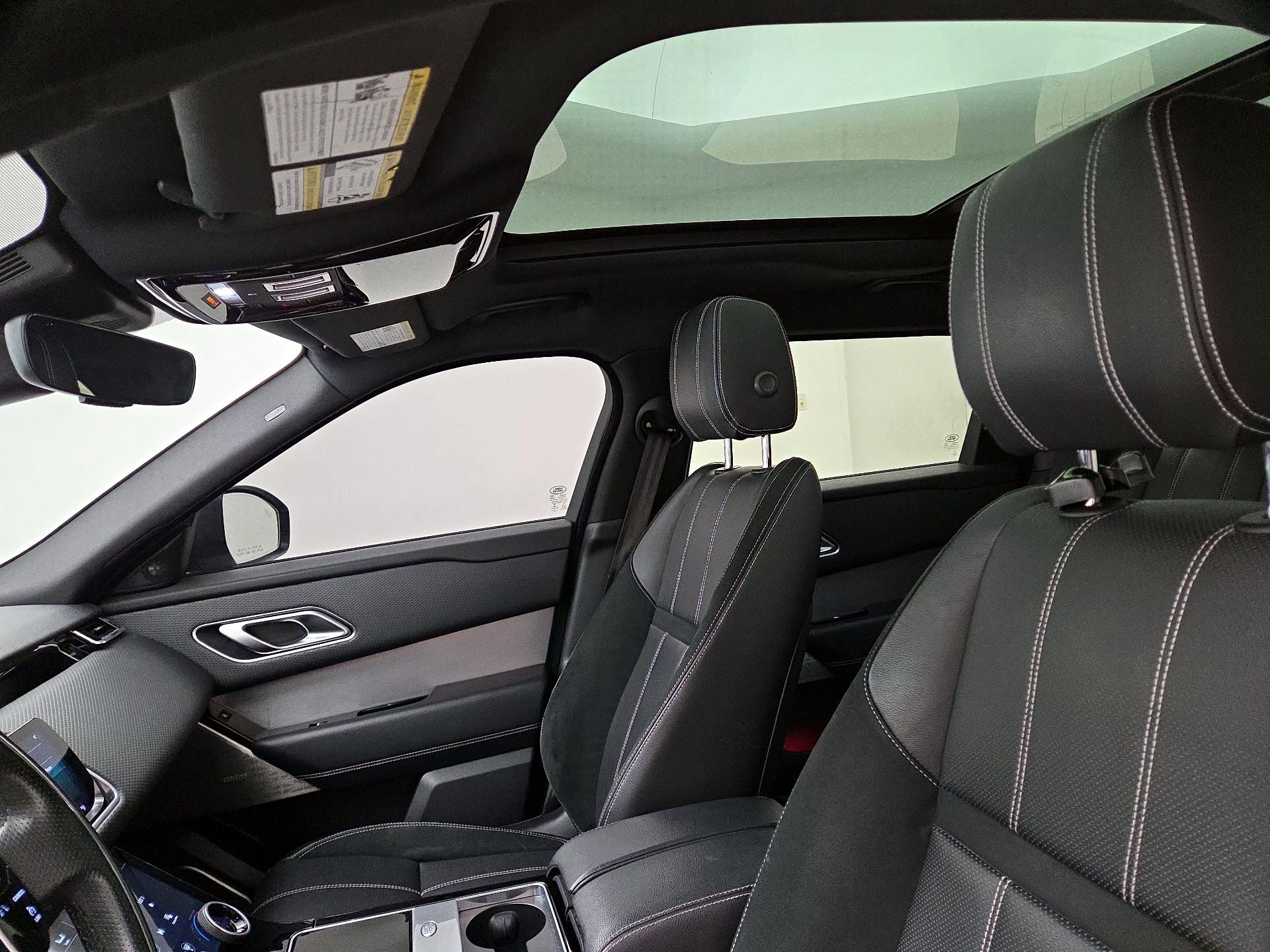 Thumbnail: 2019 Land Rover Range Rover Velar - 18