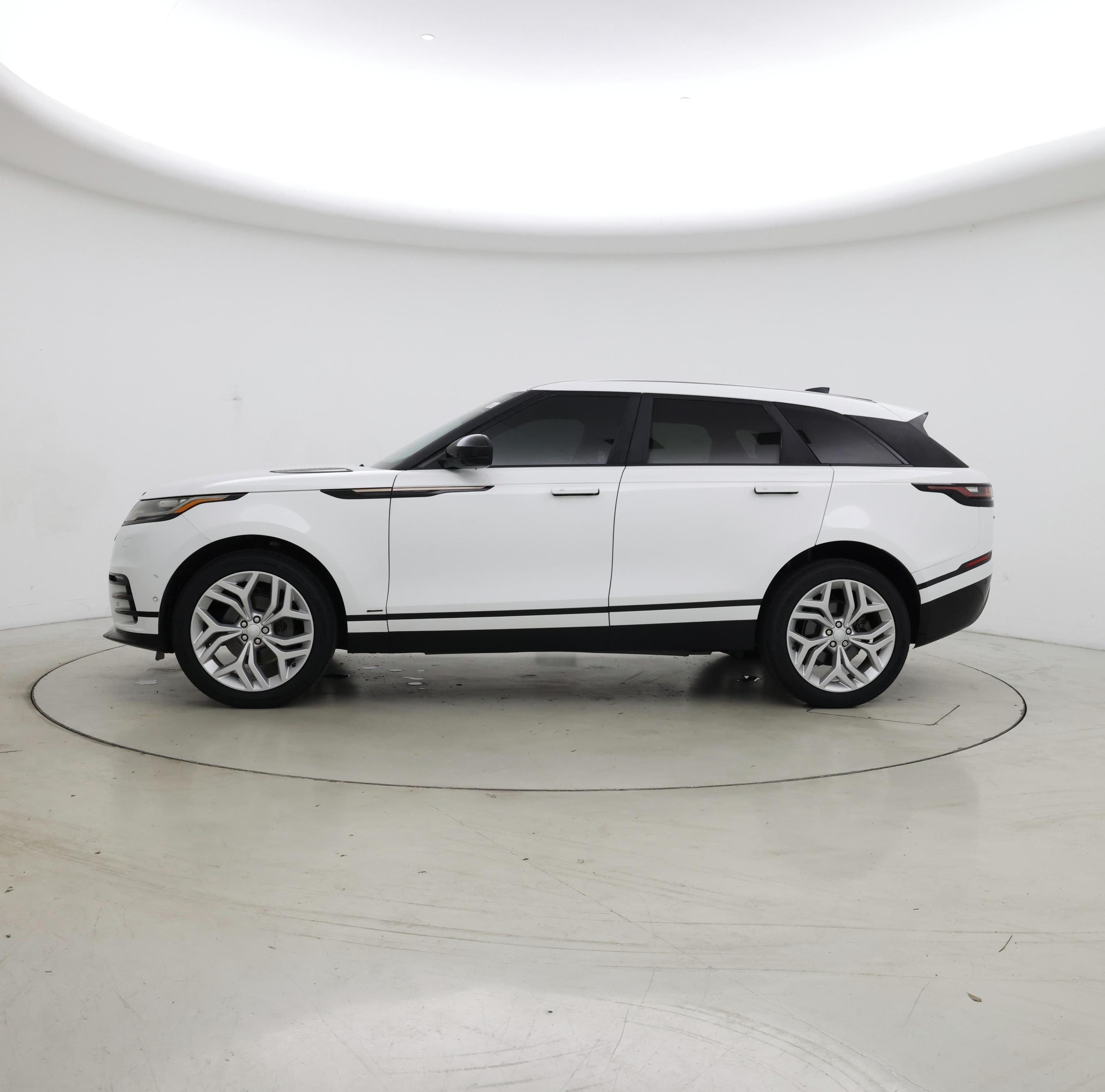 Thumbnail: 2019 Land Rover Range Rover Velar - 3