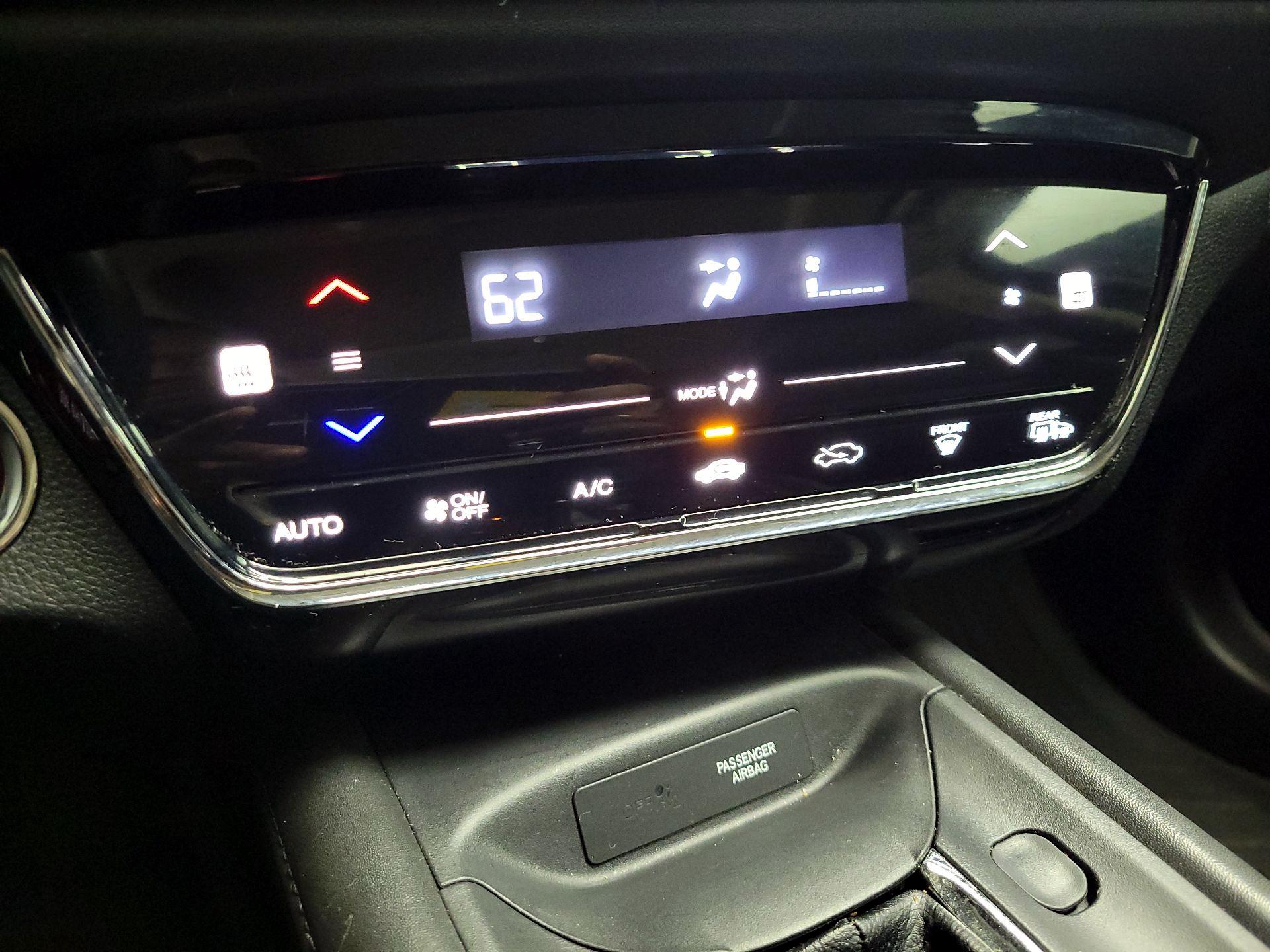 Thumbnail: 2018 Honda HR-V - 16