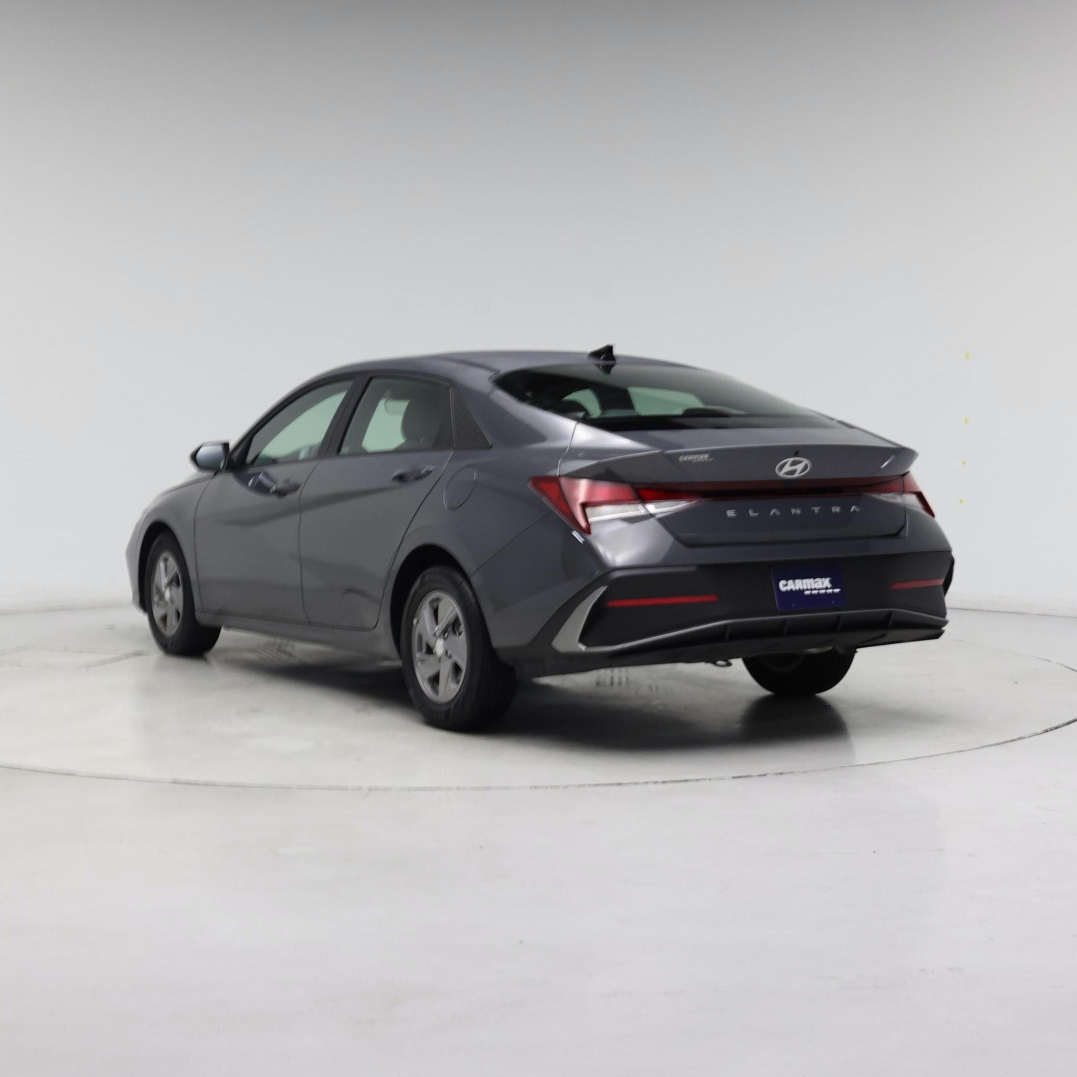 Thumbnail: 2025 Hyundai Elantra - 2