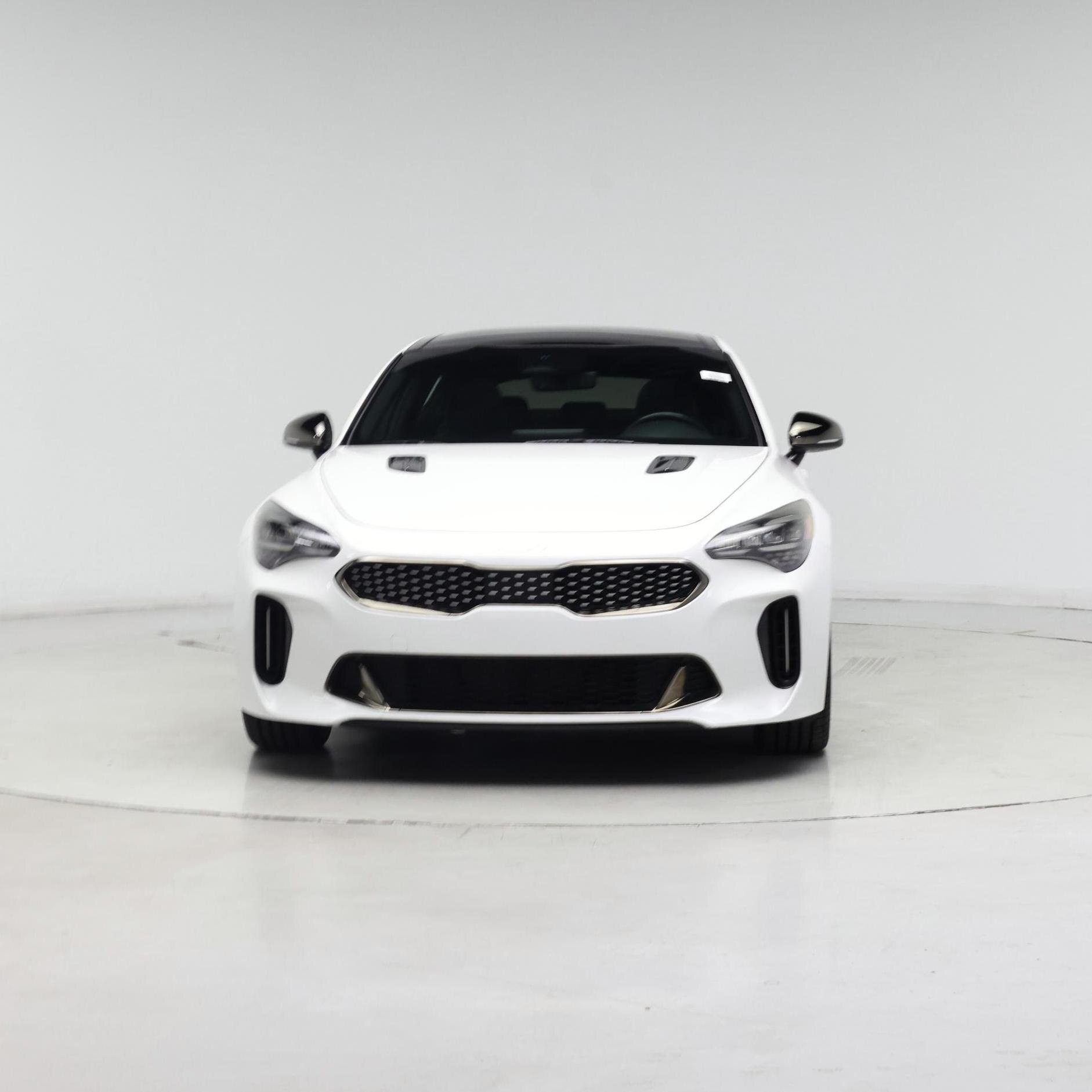 Thumbnail: 2022 Kia Stinger - 5