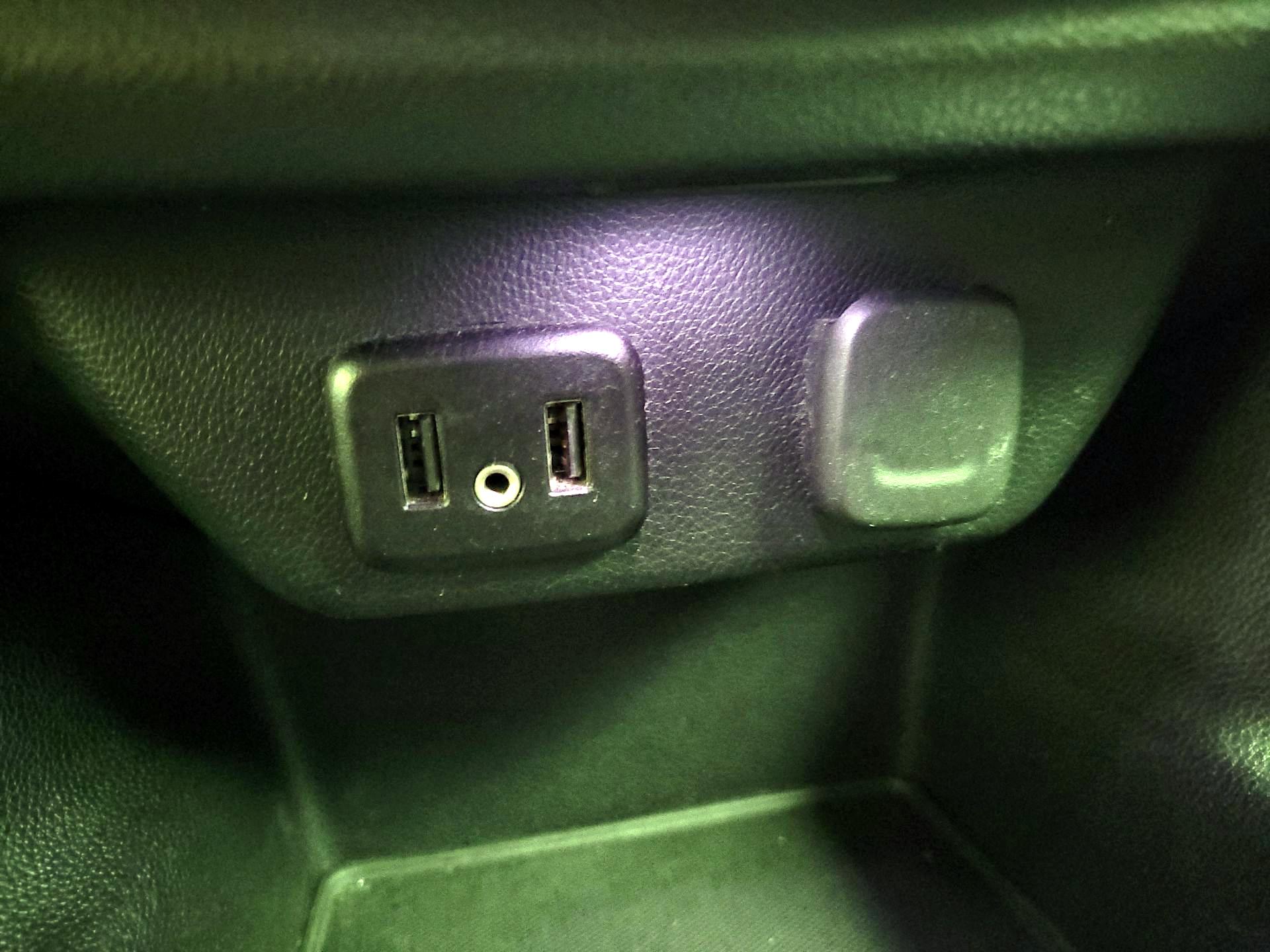 Thumbnail: 2020 Chevrolet Traverse - 18