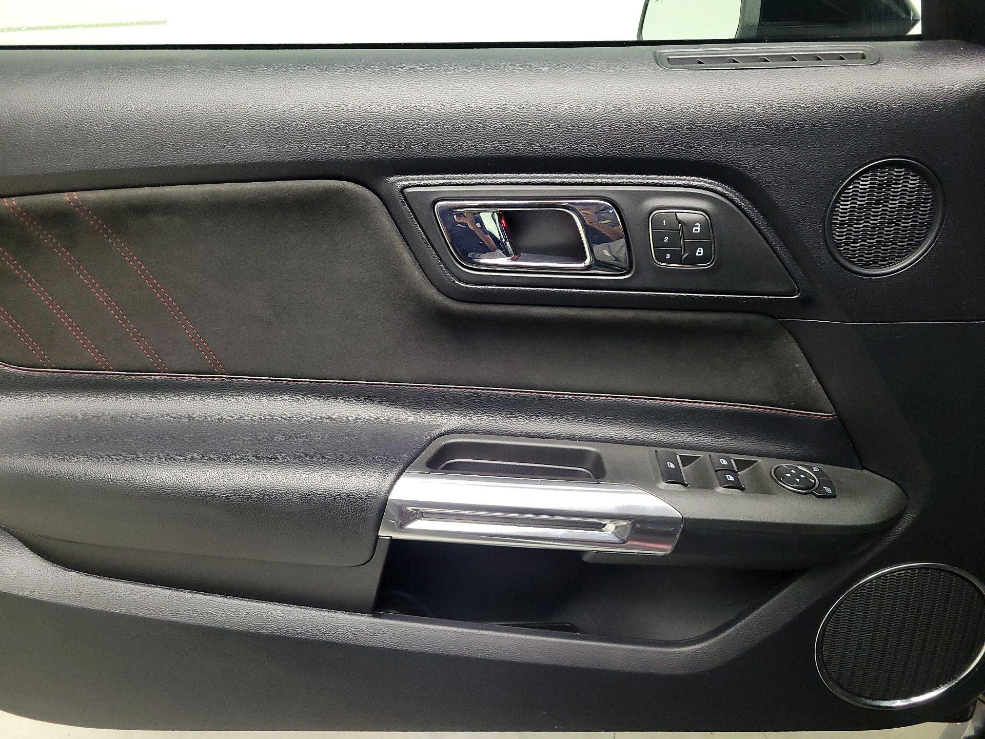 Thumbnail: 2016 Ford Mustang - 12