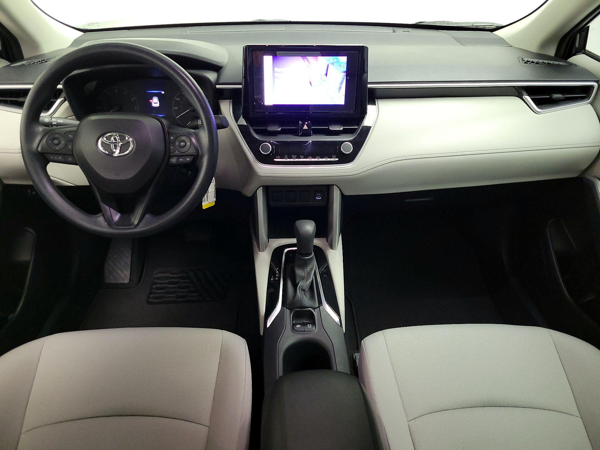 Thumbnail: 2024 Toyota Corolla Cross - 9
