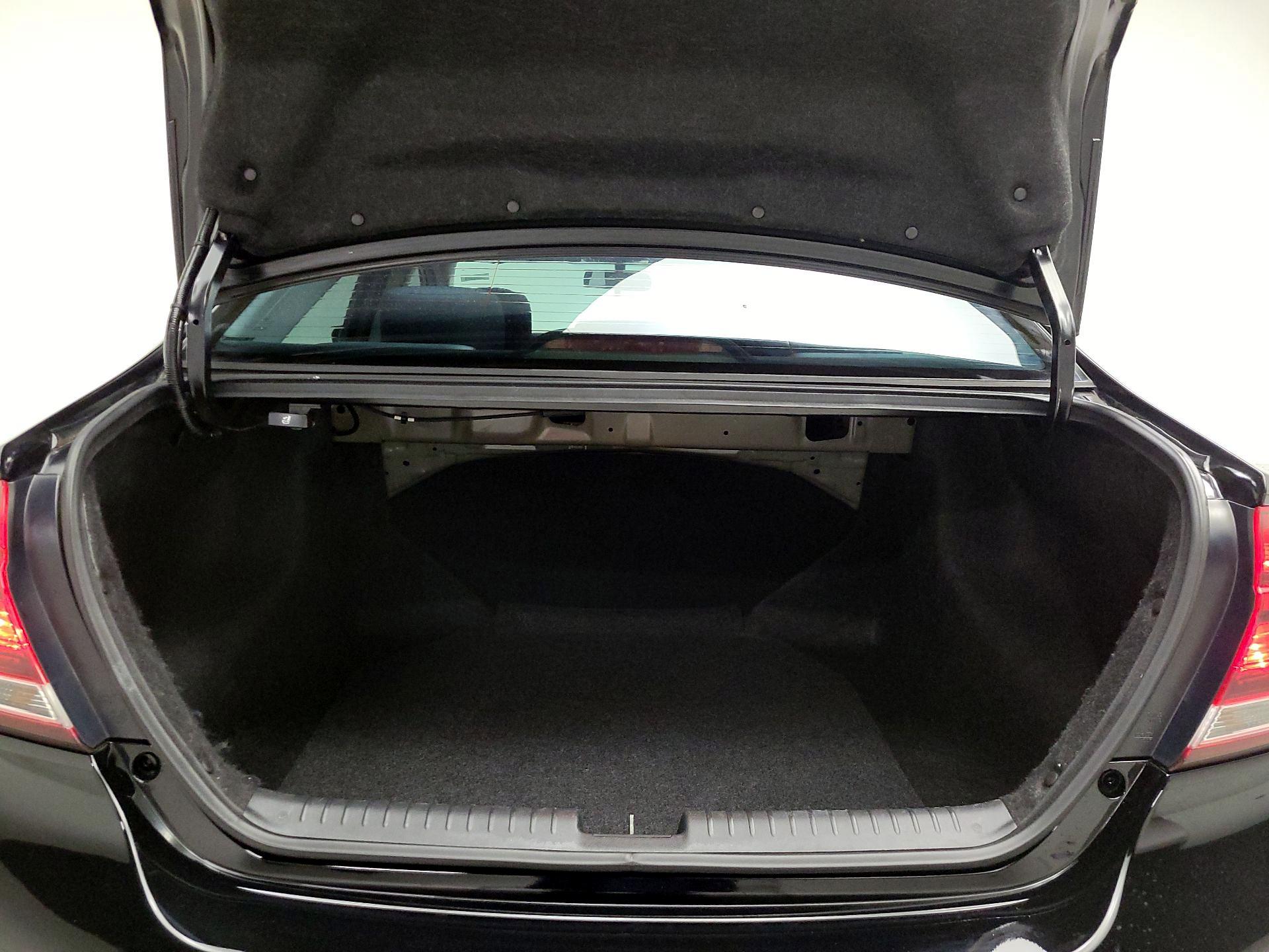 Thumbnail: 2015 Honda Civic - 20