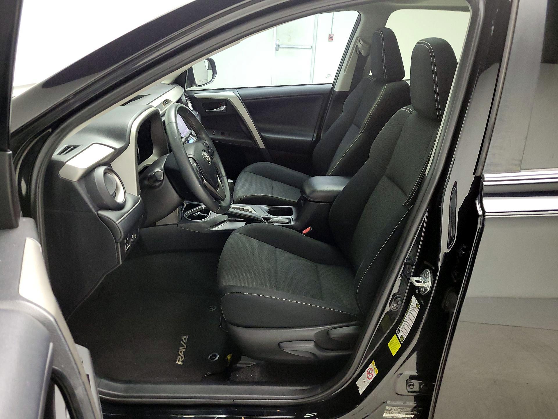 Thumbnail: 2017 Toyota RAV4 - 11