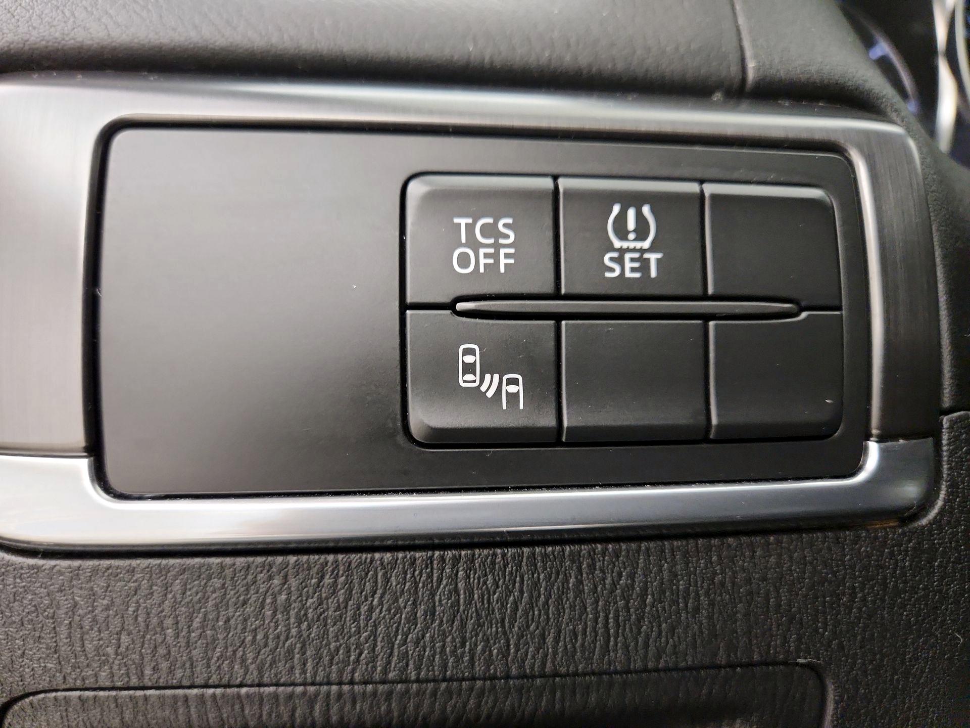 Thumbnail: 2016 Mazda CX-5 - 13