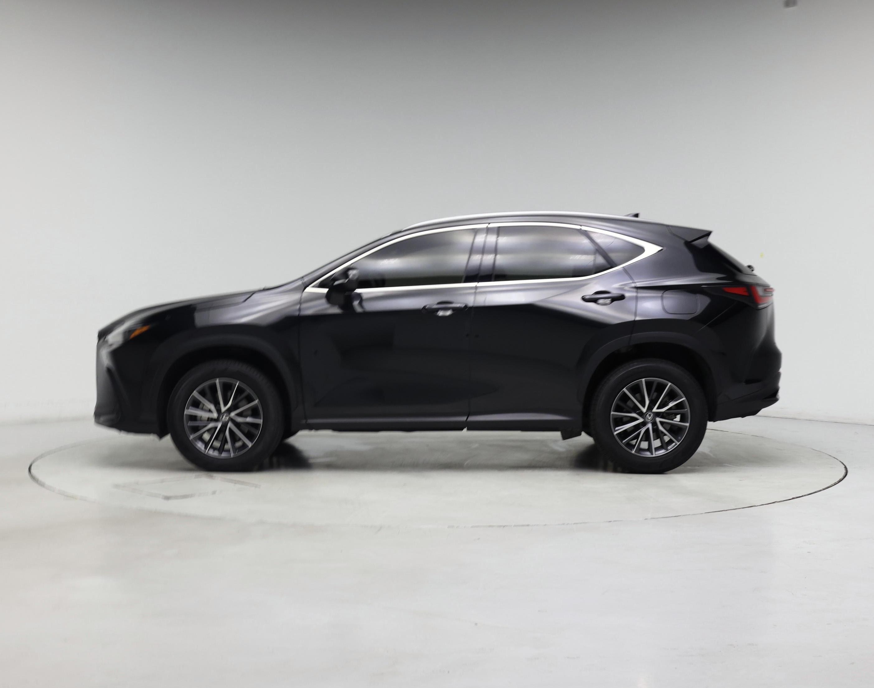 Thumbnail: 2024 Lexus NX - 3