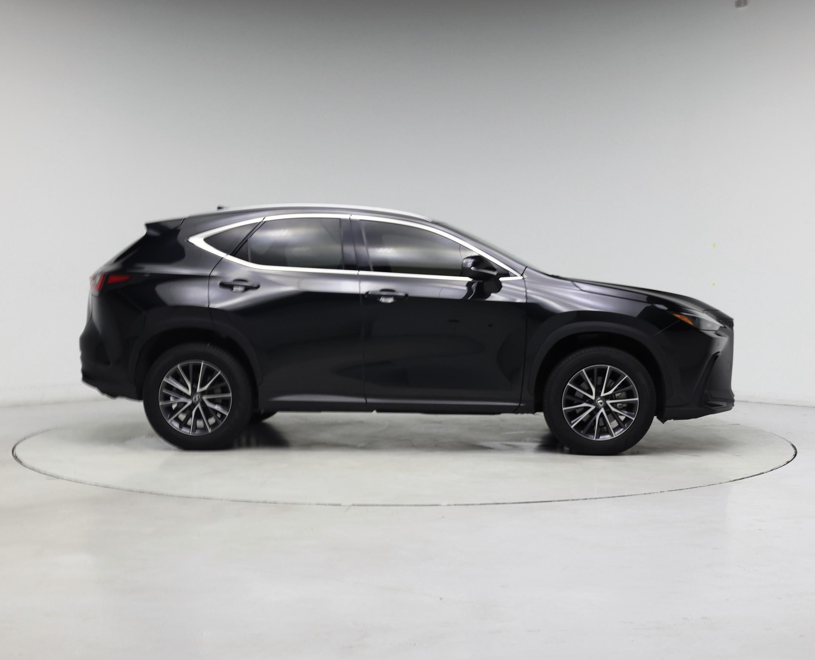 Thumbnail: 2024 Lexus NX - 7