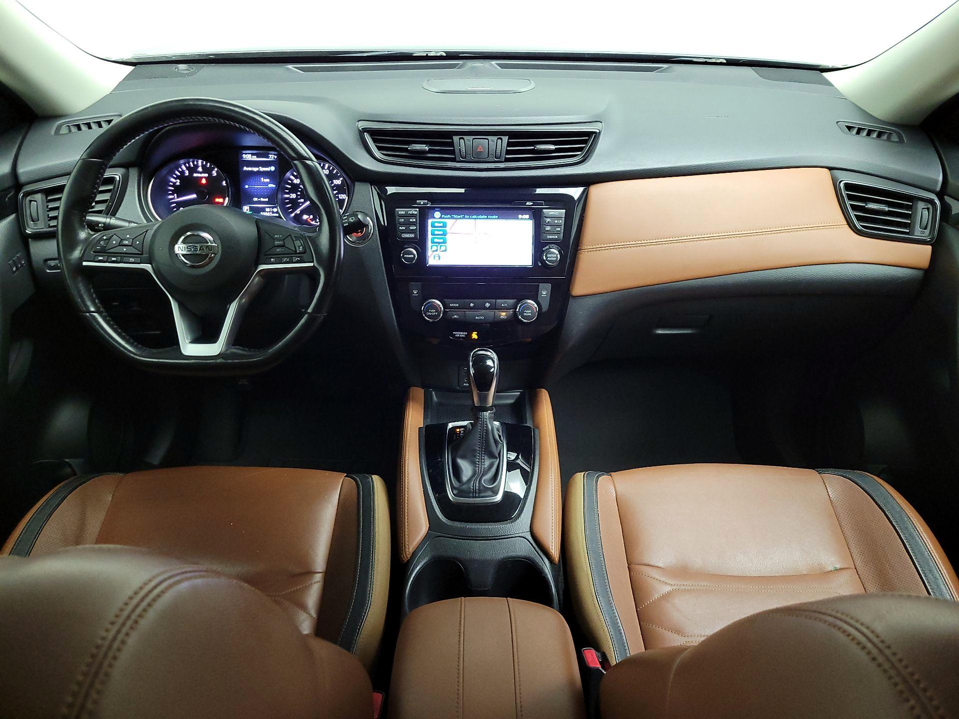 Thumbnail: 2017 Nissan Rogue - 9