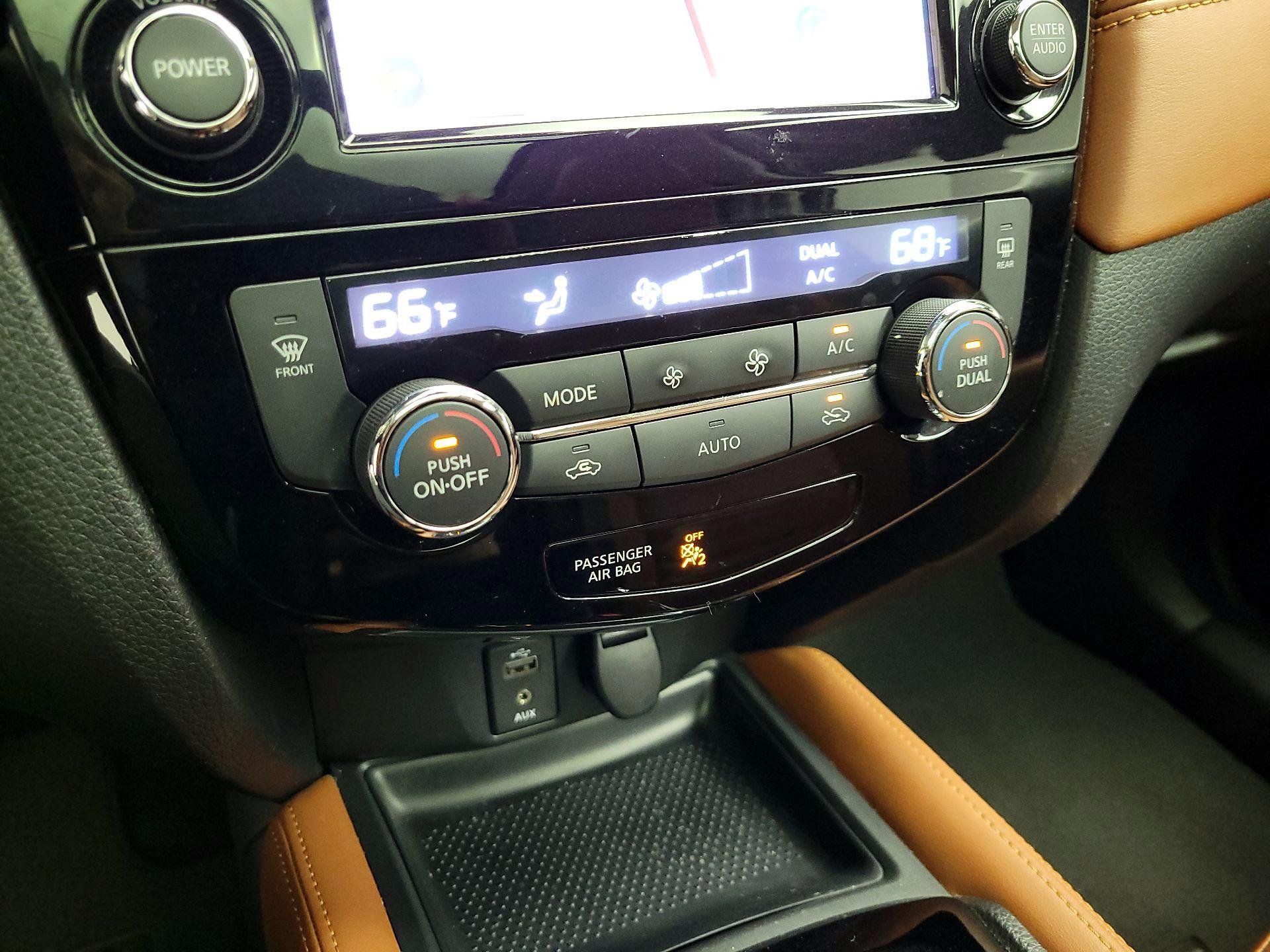 Thumbnail: 2017 Nissan Rogue - 17