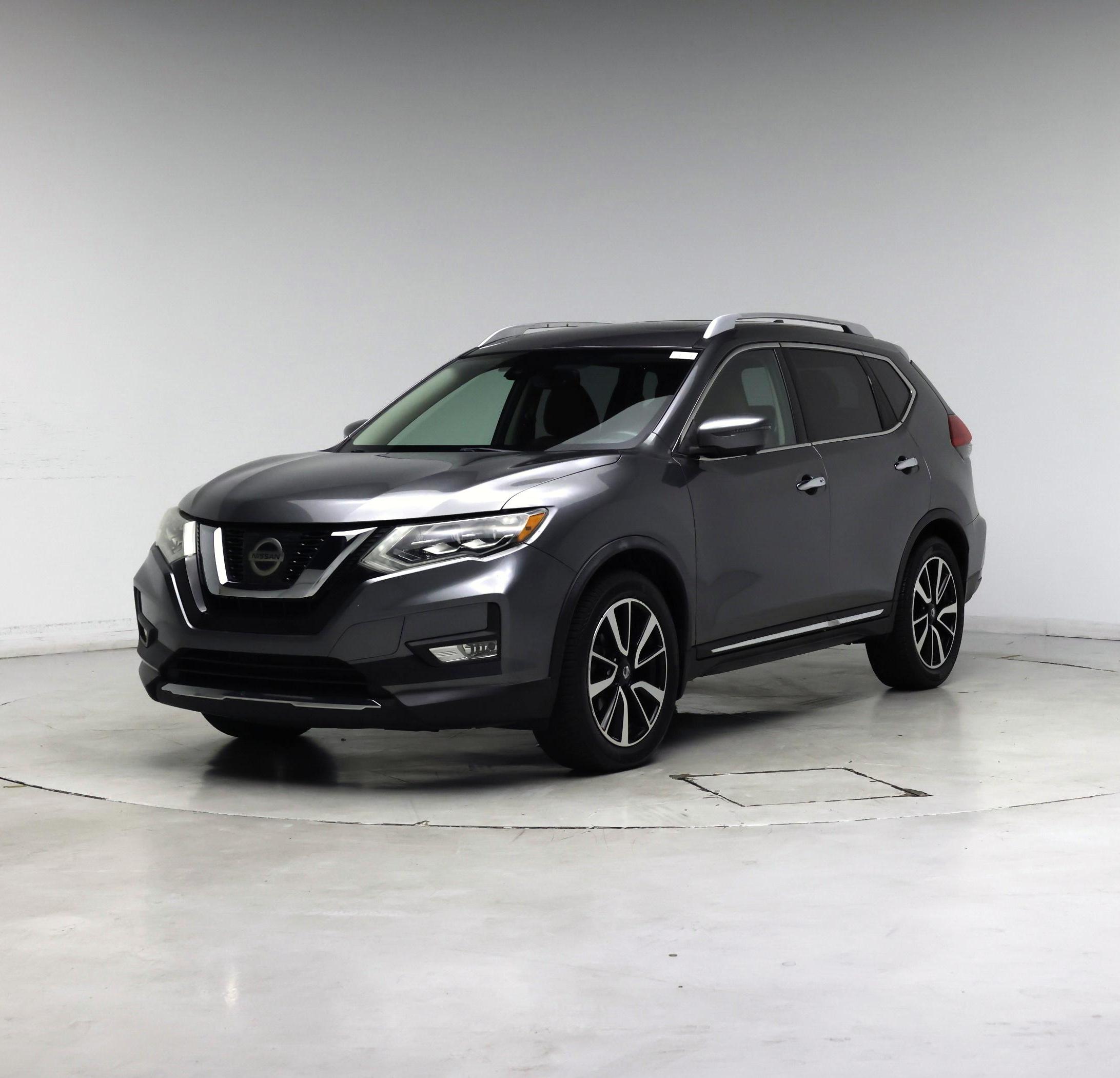 Thumbnail: 2017 Nissan Rogue - 4