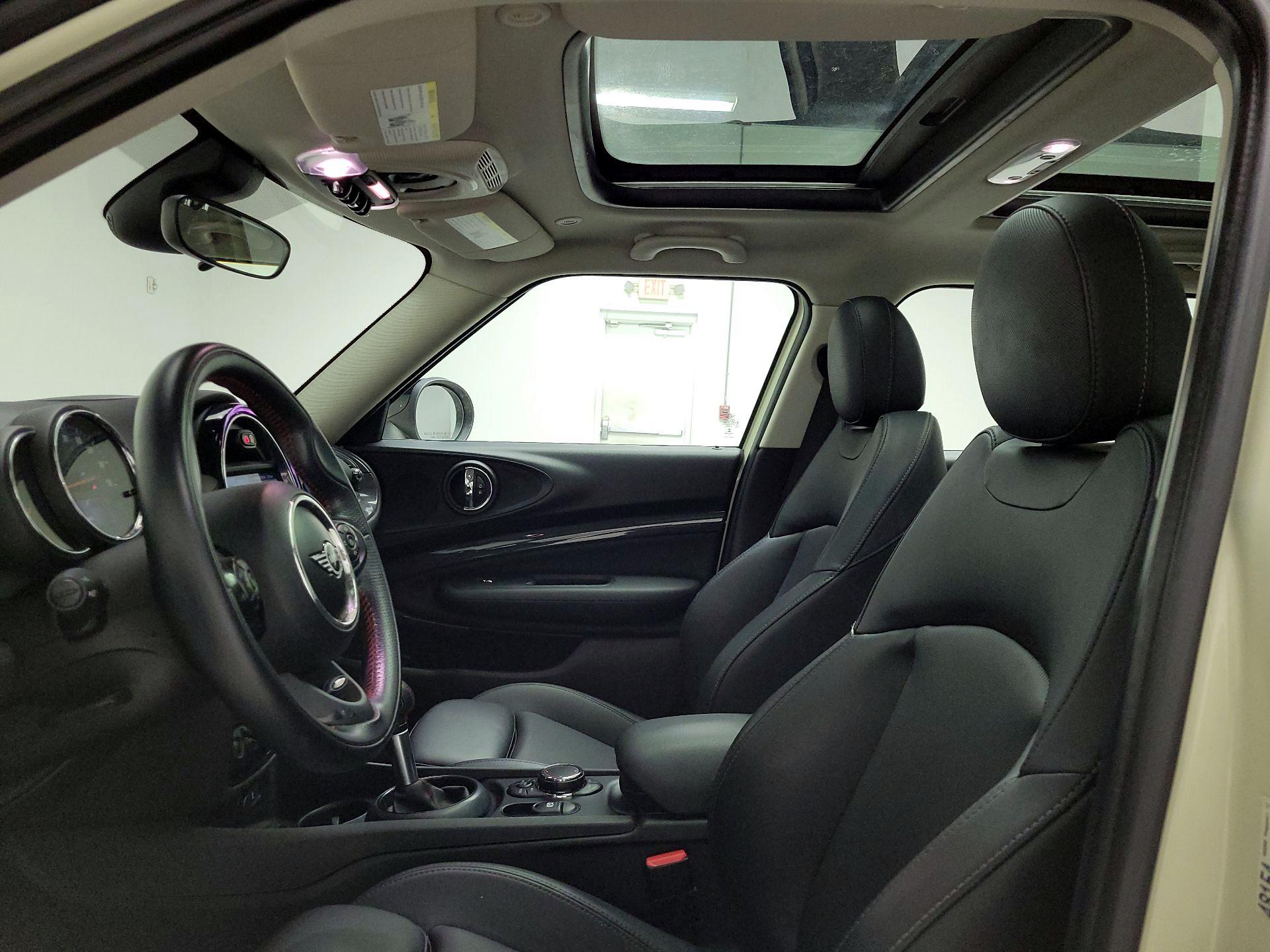 Thumbnail: 2019 MINI Cooper Clubman - 20