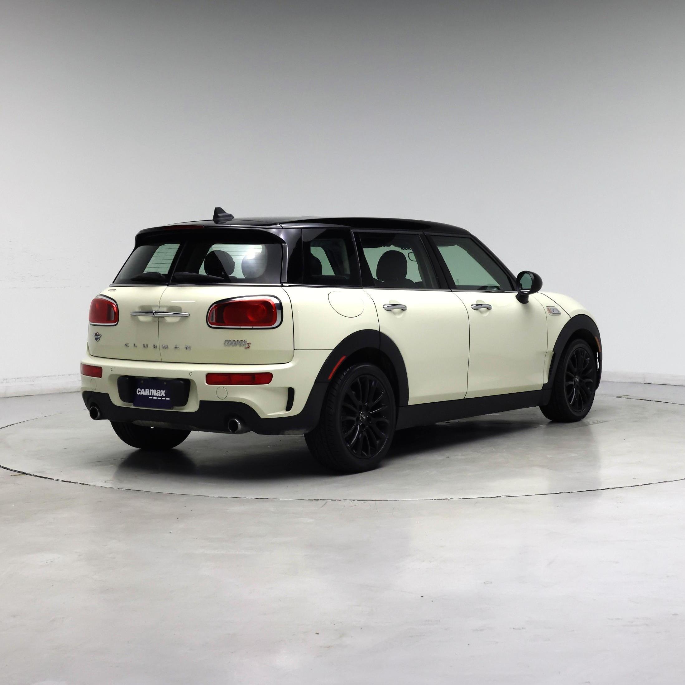 Thumbnail: 2019 MINI Cooper Clubman - 8