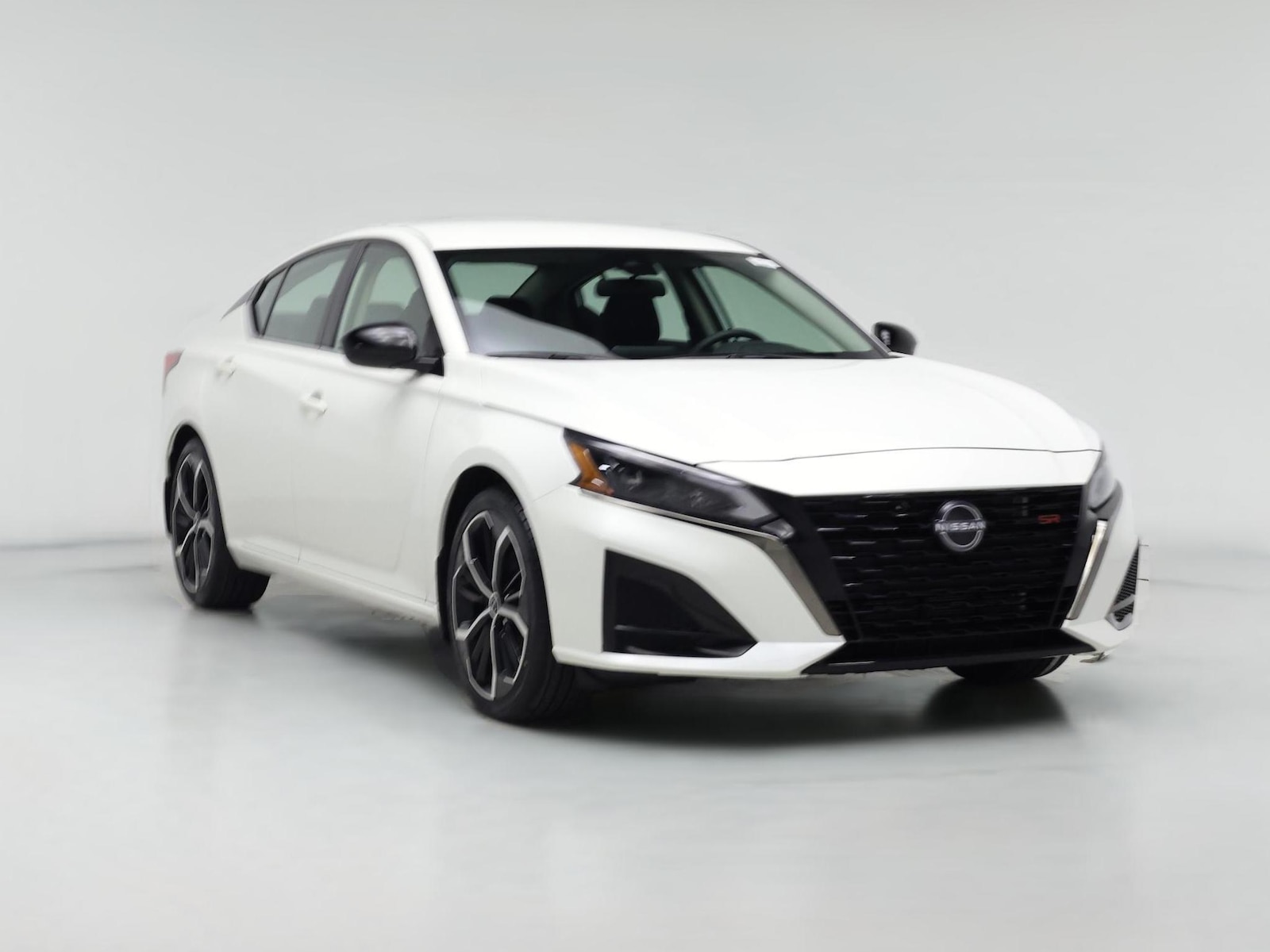 2024 Nissan Altima SR