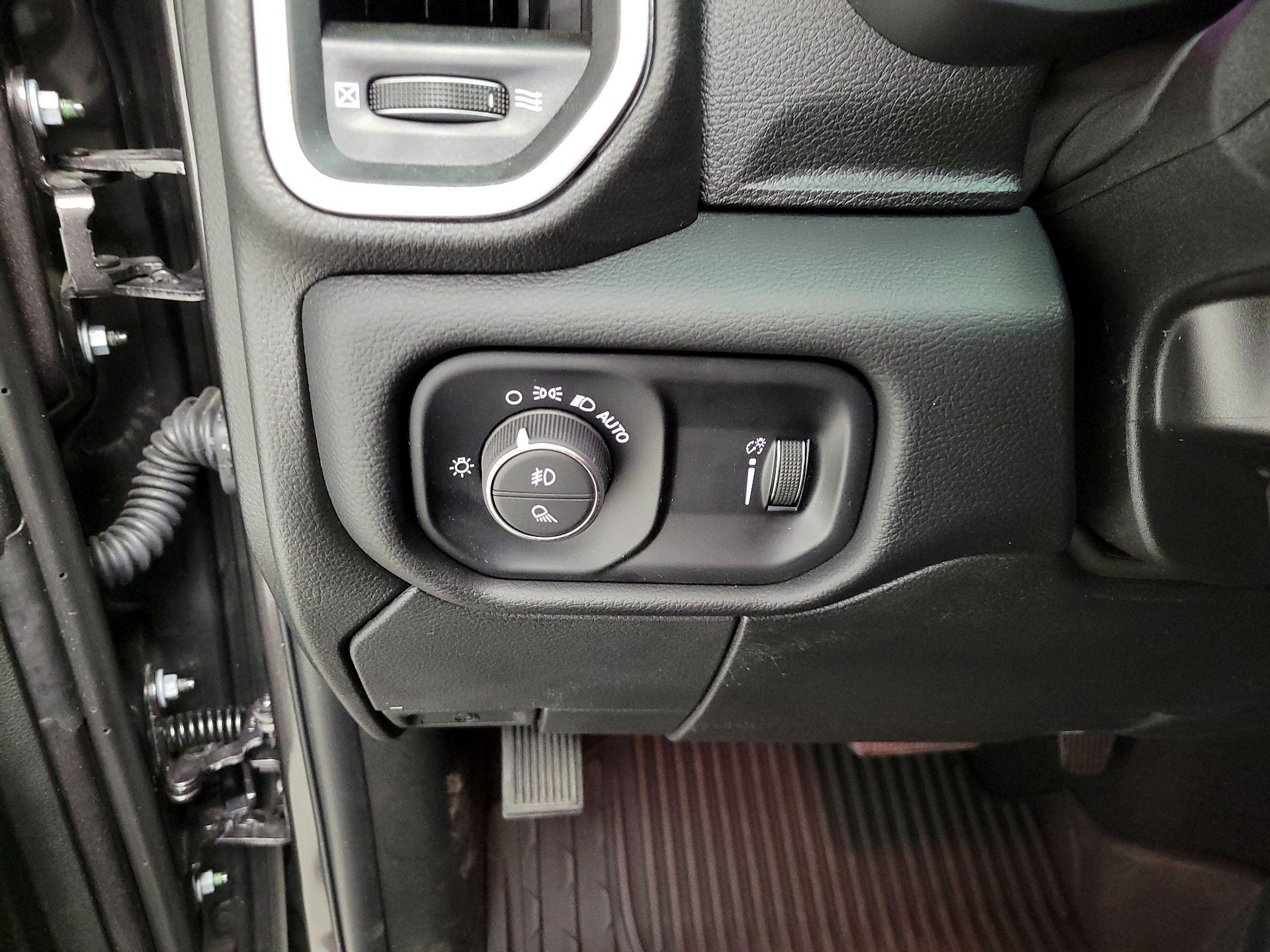 Thumbnail: 2026 RAM 2500 - 13