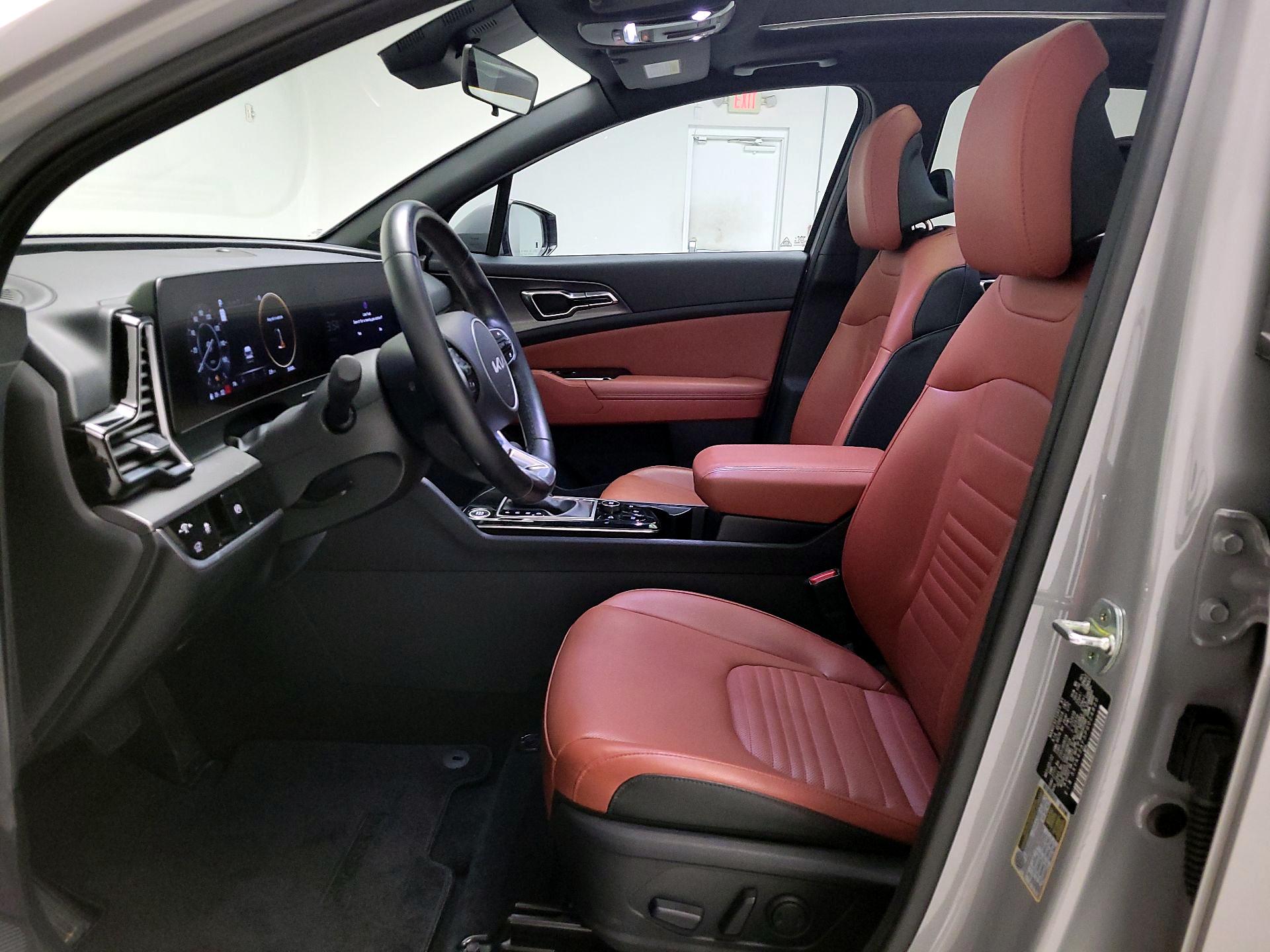 Thumbnail: 2023 Kia Sportage - 11