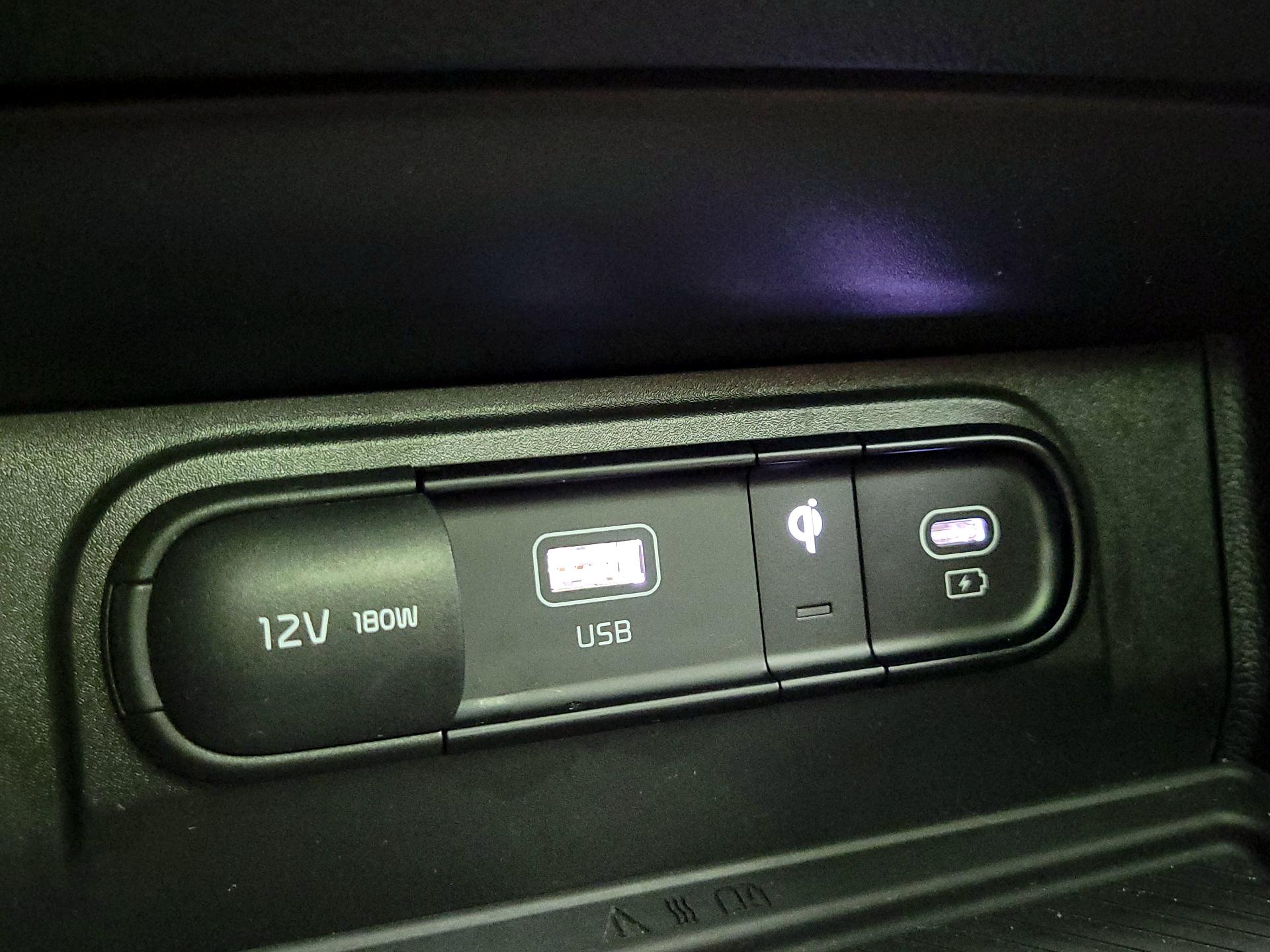 Thumbnail: 2023 Kia Sportage - 19