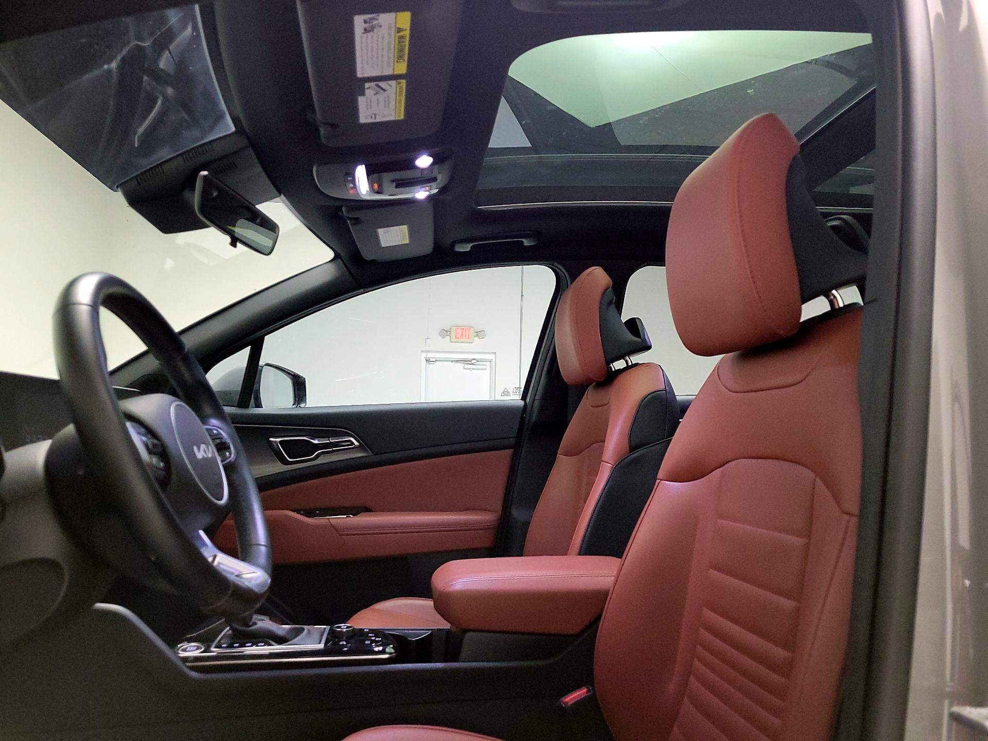 Thumbnail: 2023 Kia Sportage - 20