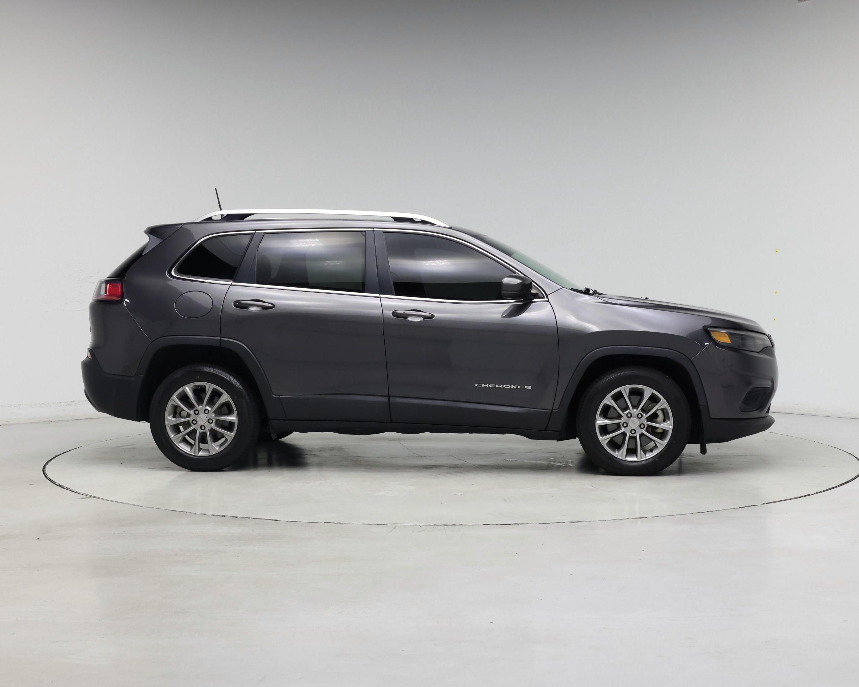 Thumbnail: 2021 Jeep Cherokee - 7