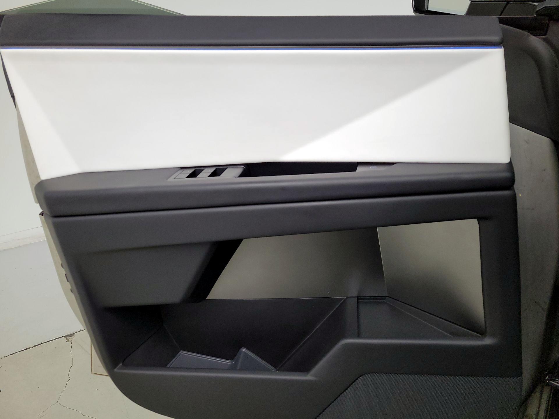 Thumbnail: 2024 Tesla Cybertruck - 12