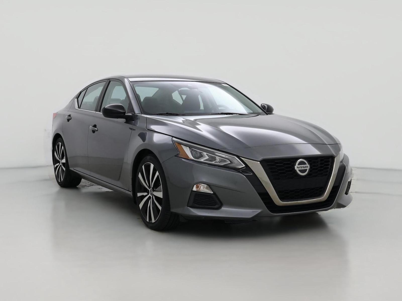 2020 Nissan Altima SR