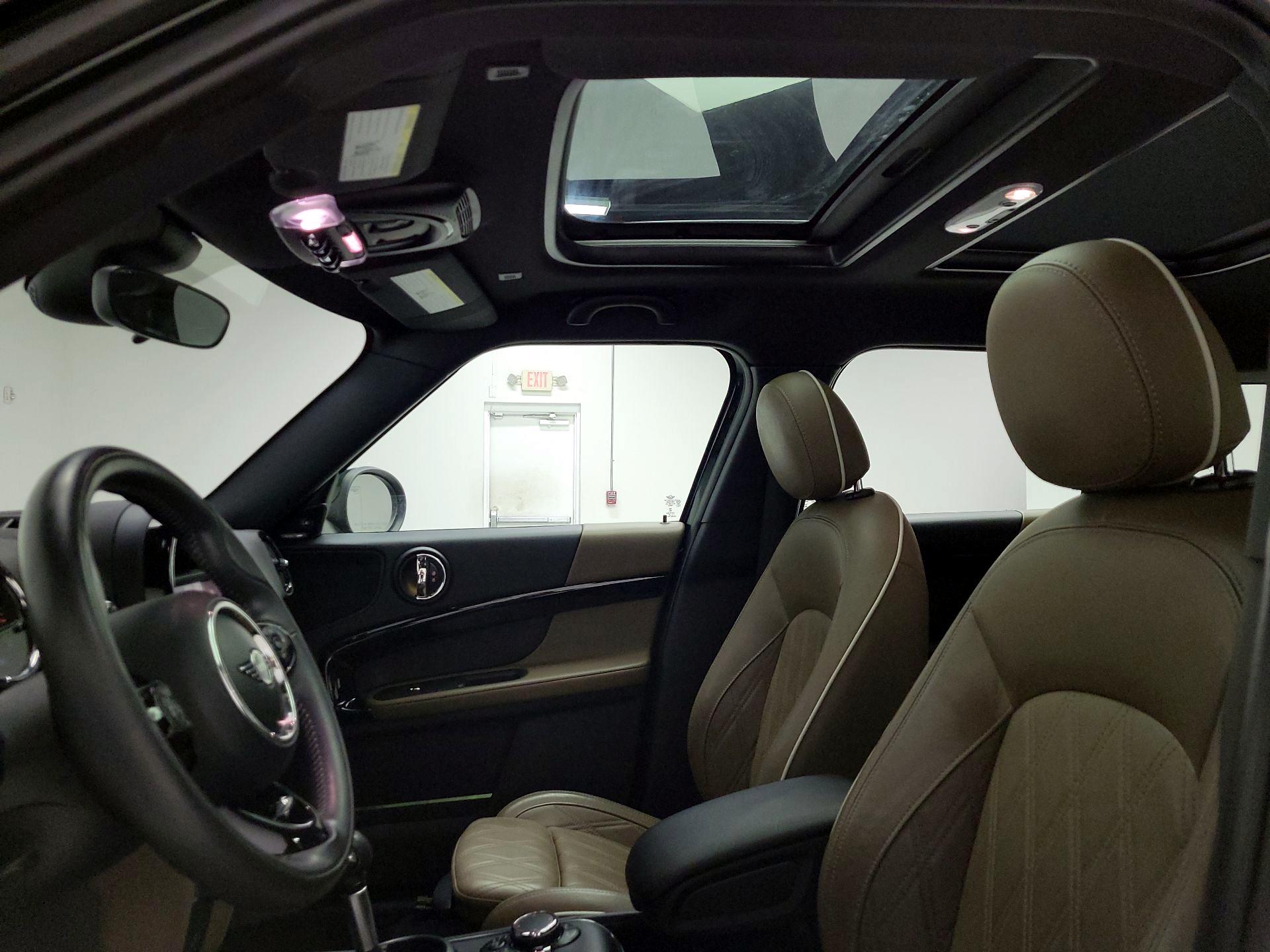 Thumbnail: 2019 MINI Cooper Countryman - 19