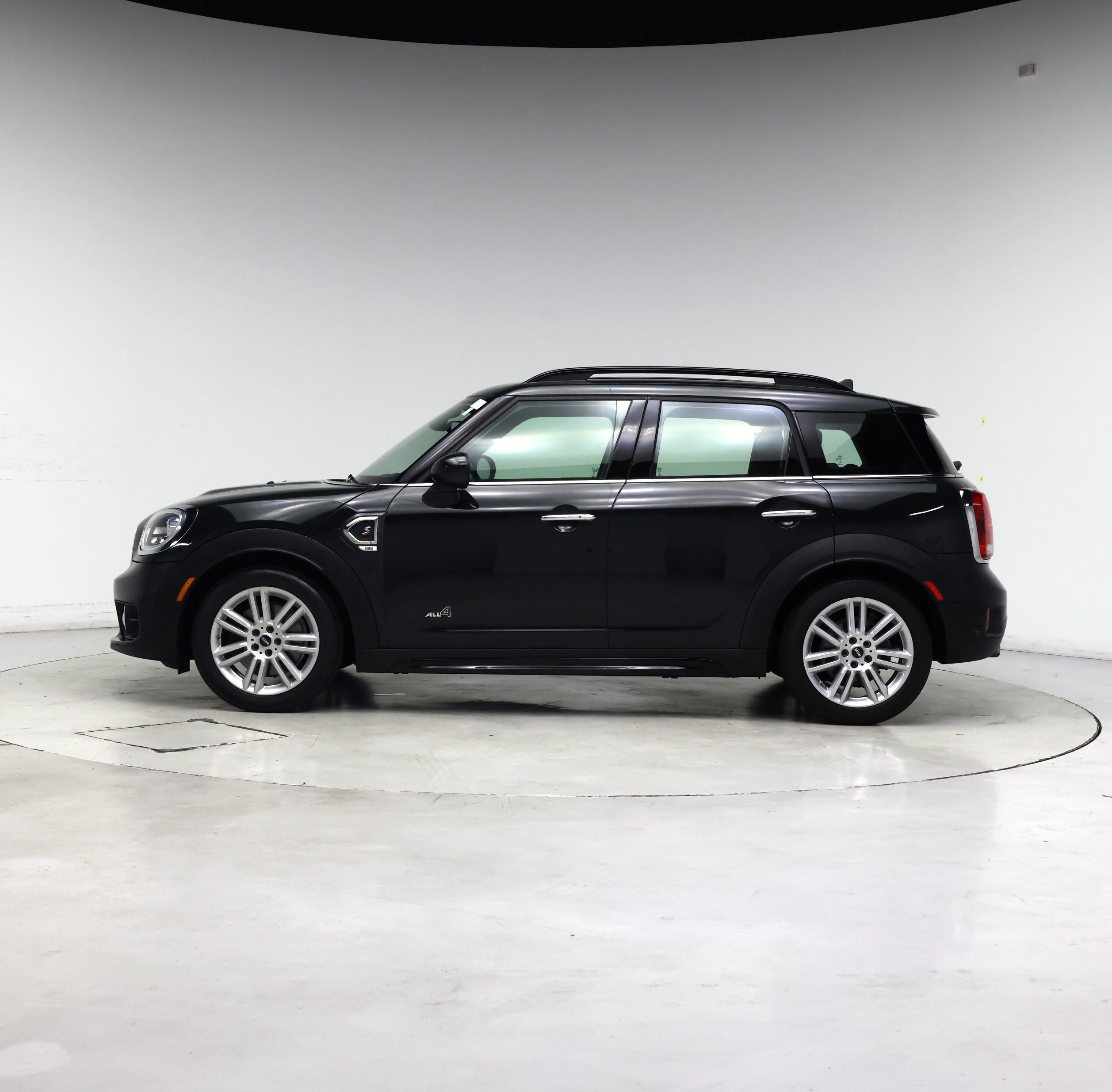 Thumbnail: 2019 MINI Cooper Countryman - 3