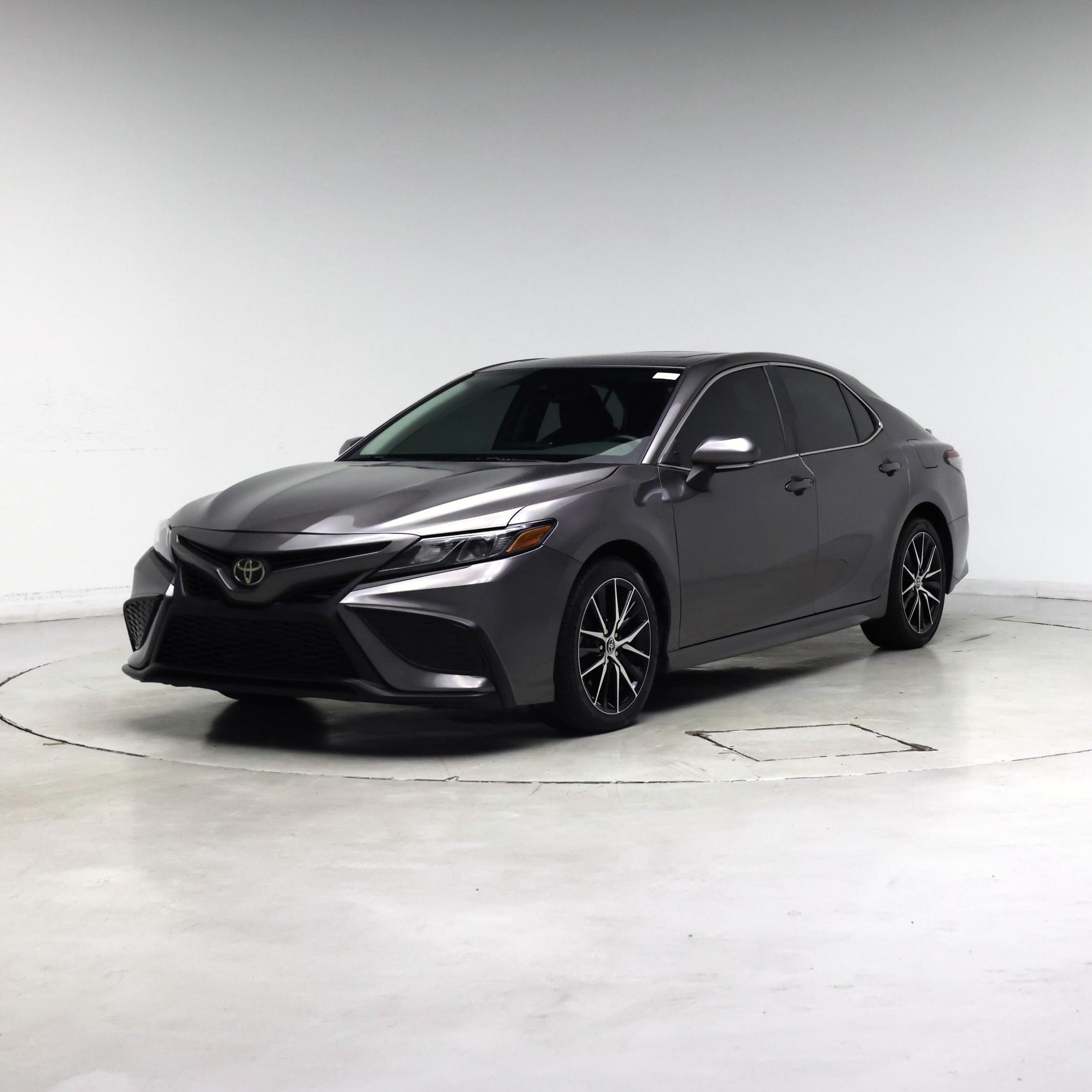 Thumbnail: 2022 Toyota Camry - 4
