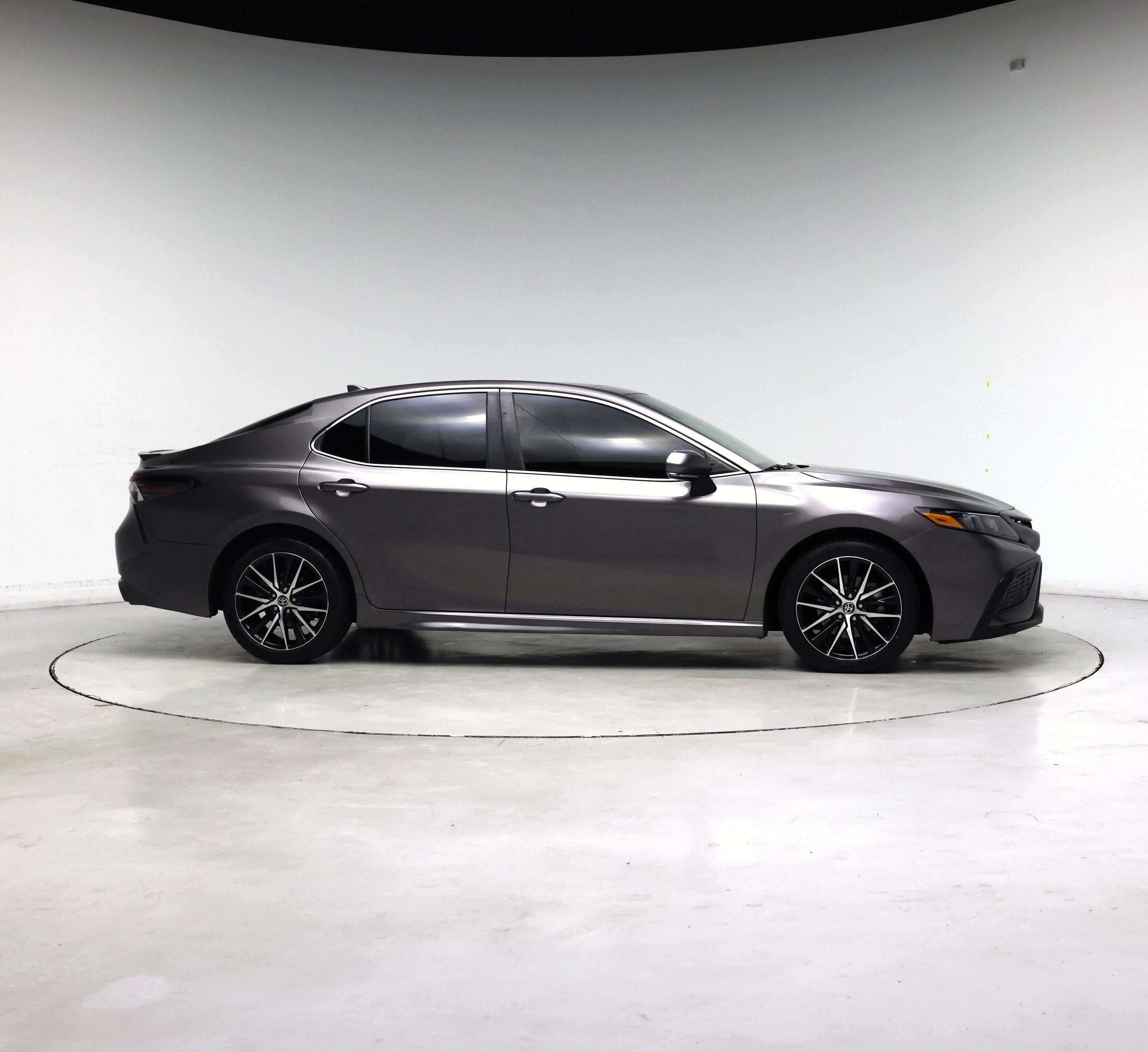 Thumbnail: 2022 Toyota Camry - 7