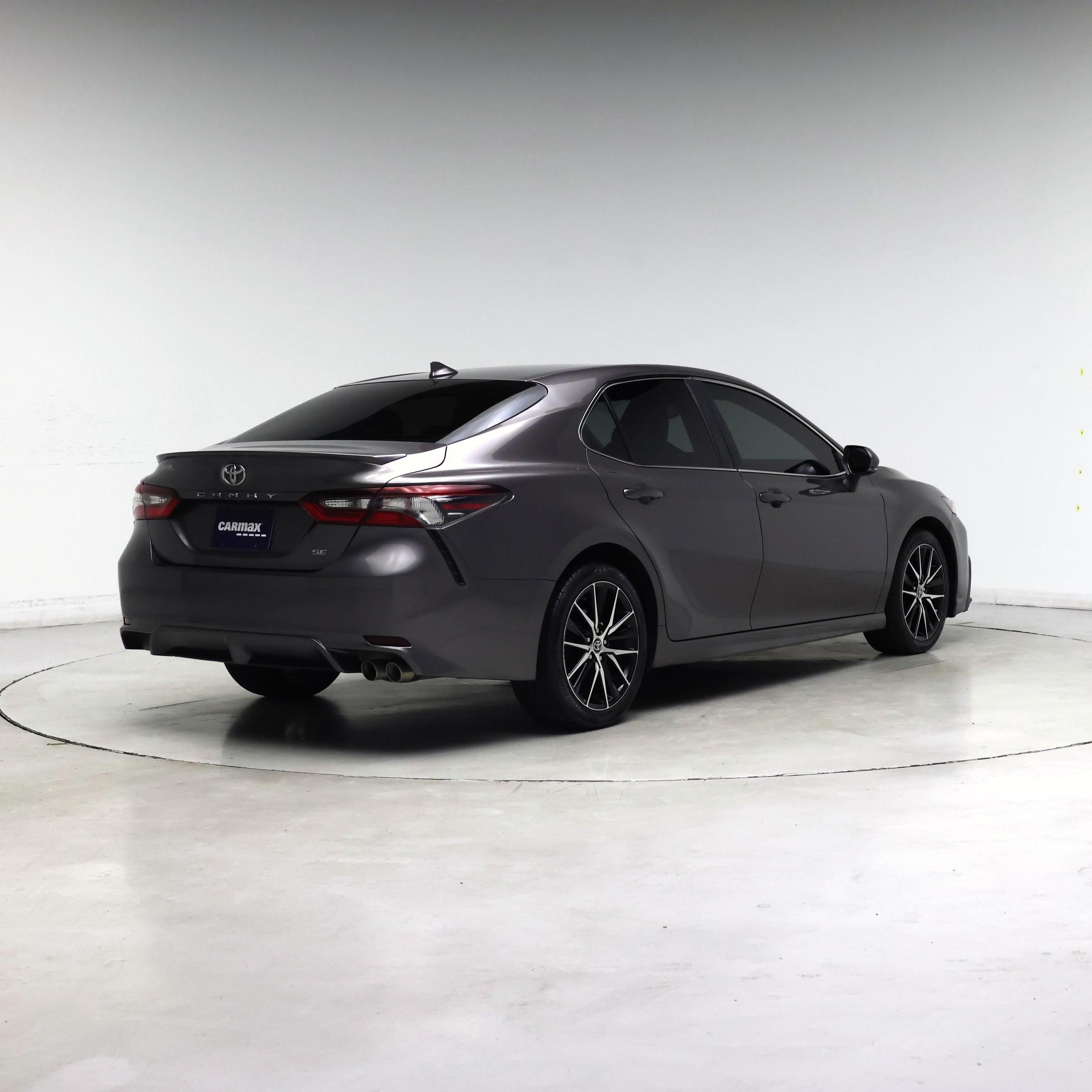 Thumbnail: 2022 Toyota Camry - 8
